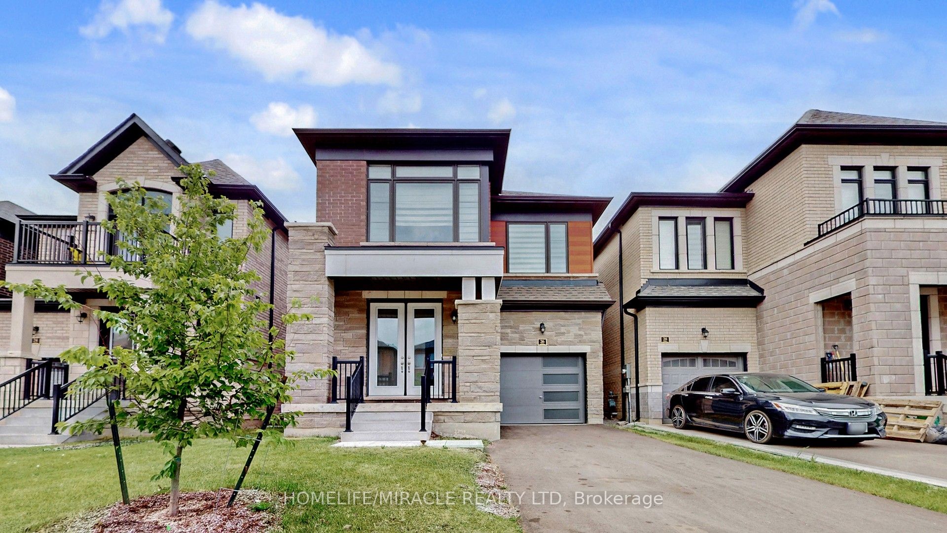 36 Calabria Dr Property Photo 1