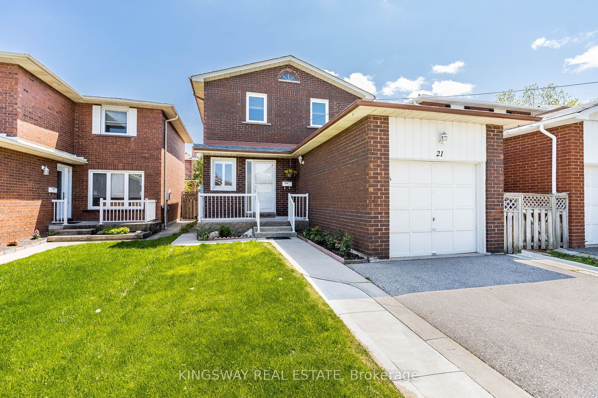 21 Tralee Street Property Photo 1