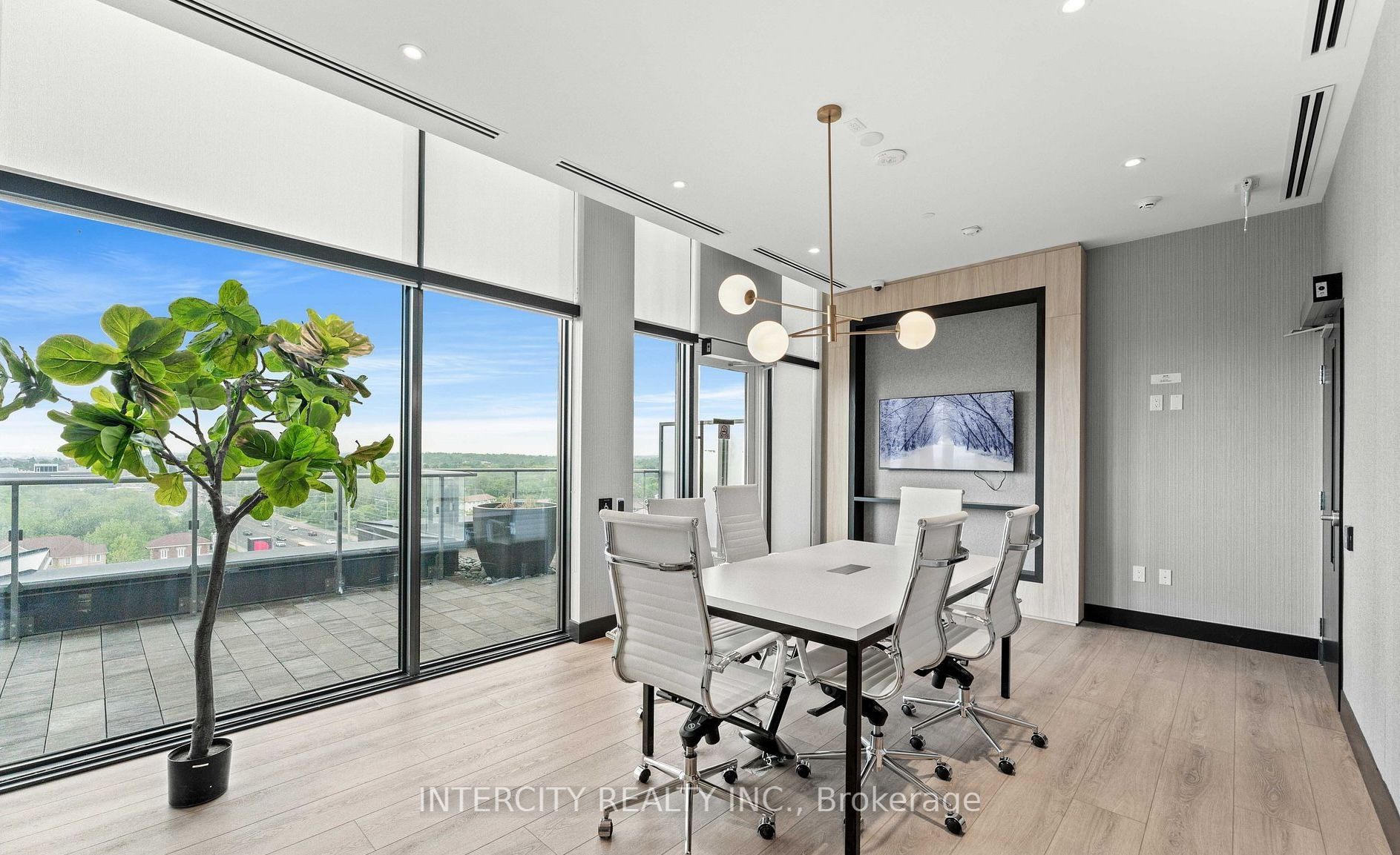 #1412 - 260 Malta Avenue Property Photo 18