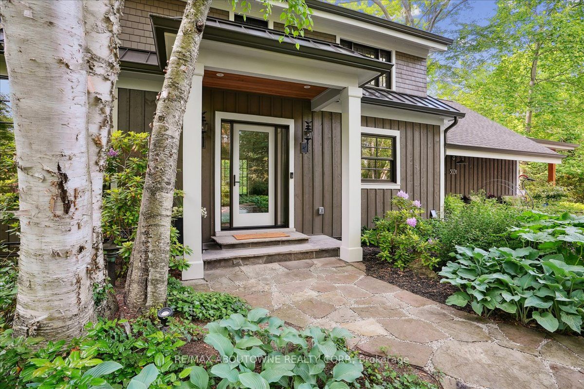 5031 Lakeshore Road Property Photo 4