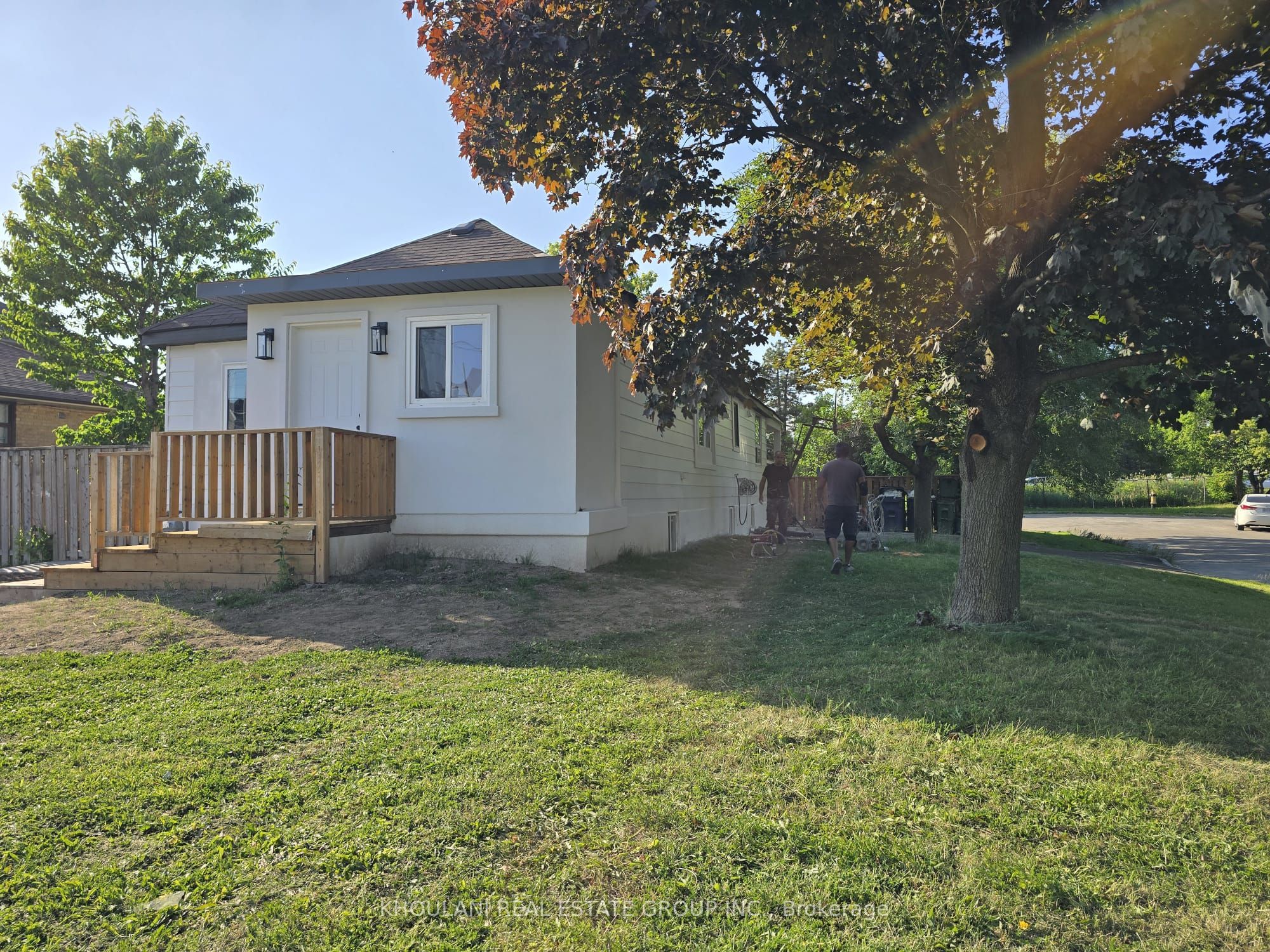 20 Dee Avenue Property Photo 1