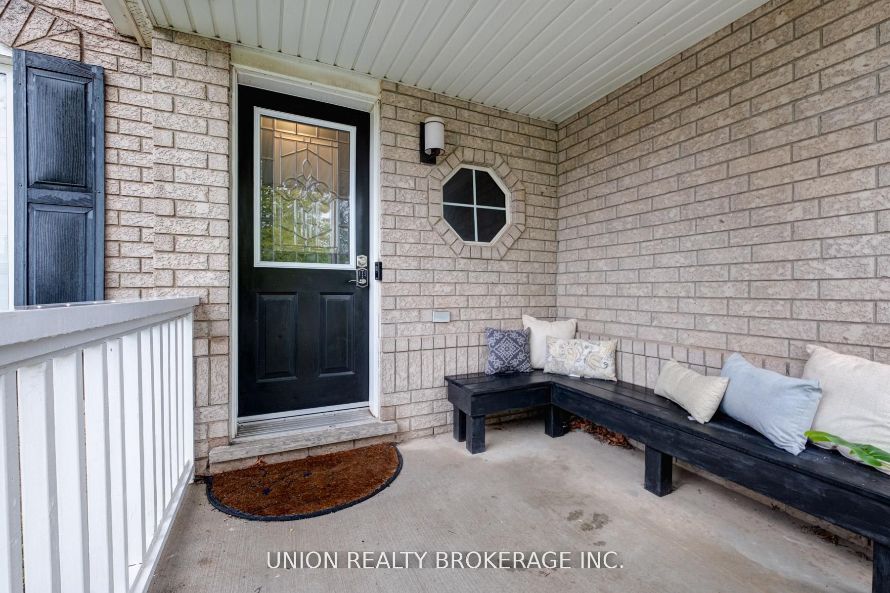 84 Worthington Avenue Property Photo 2