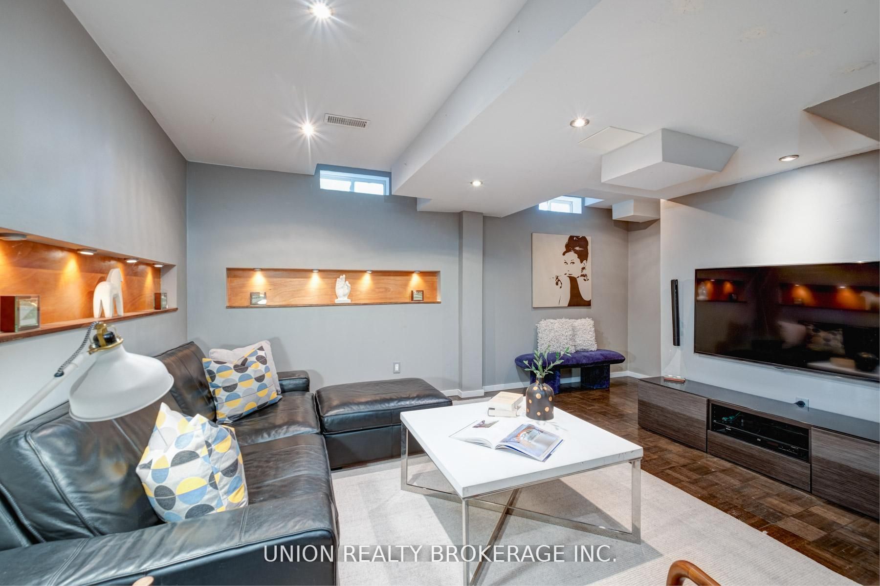 84 Worthington Avenue Property Photo 23