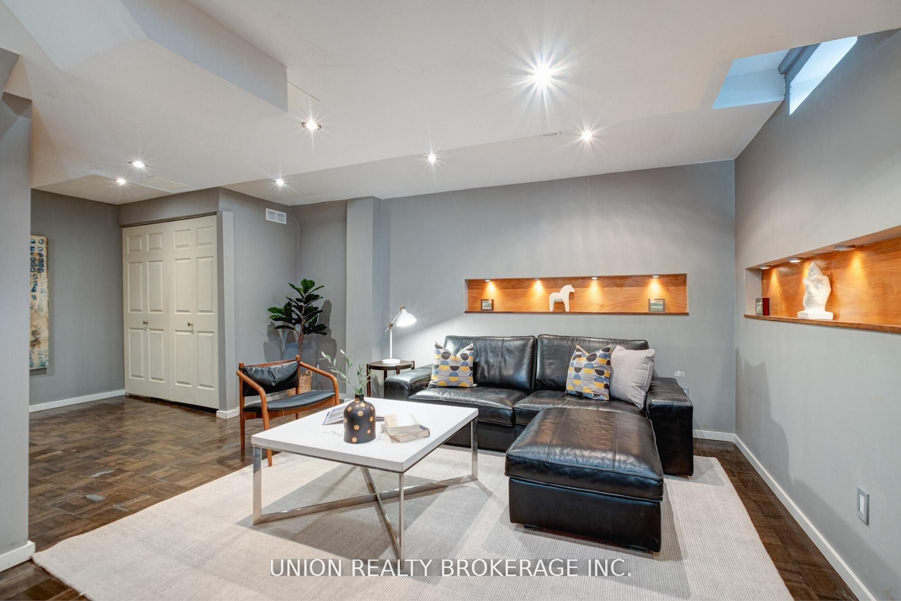 84 Worthington Avenue Property Photo 25