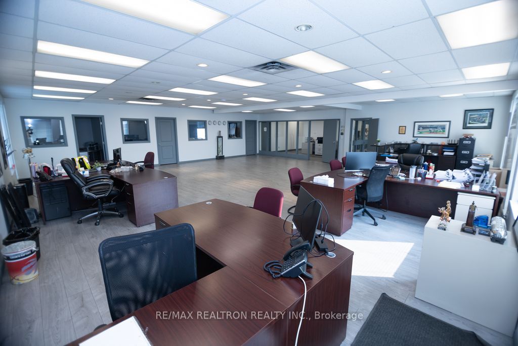 5920 N Atlantic Drive S Property Photo 12