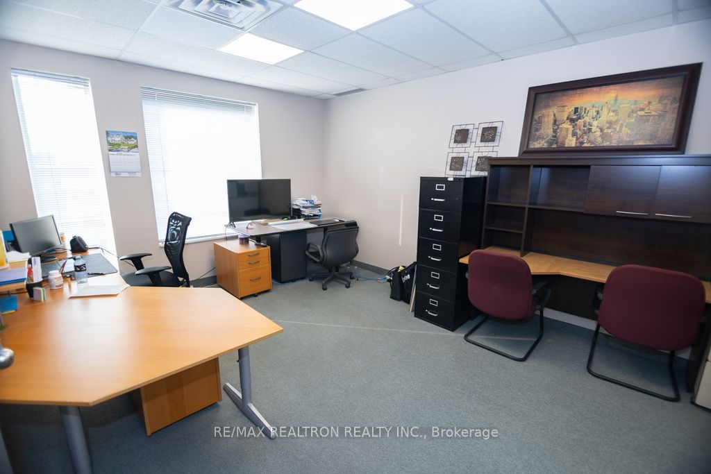 5920 N Atlantic Drive S Property Photo 14