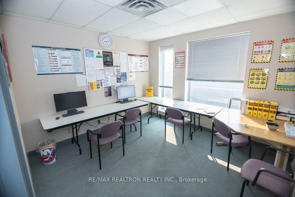 5920 N Atlantic Drive S Property Photo 15