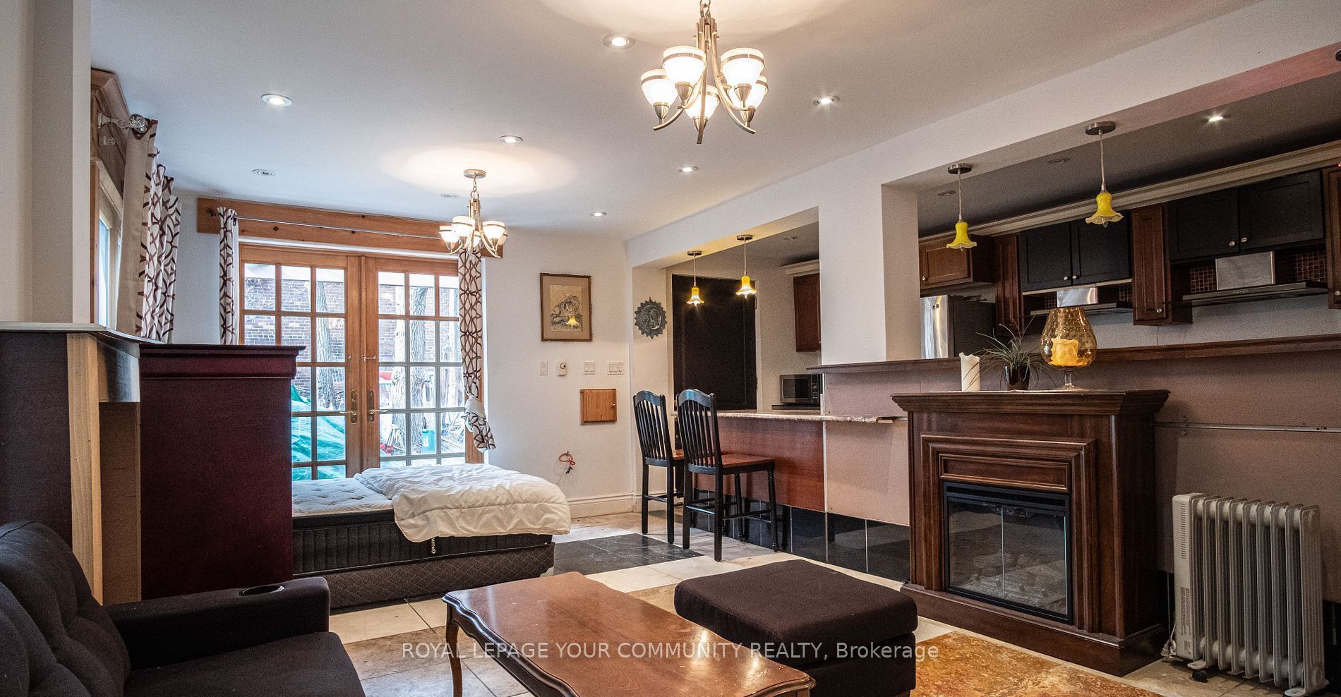 #105 - 2398 Dufferin Street Property Photo 1