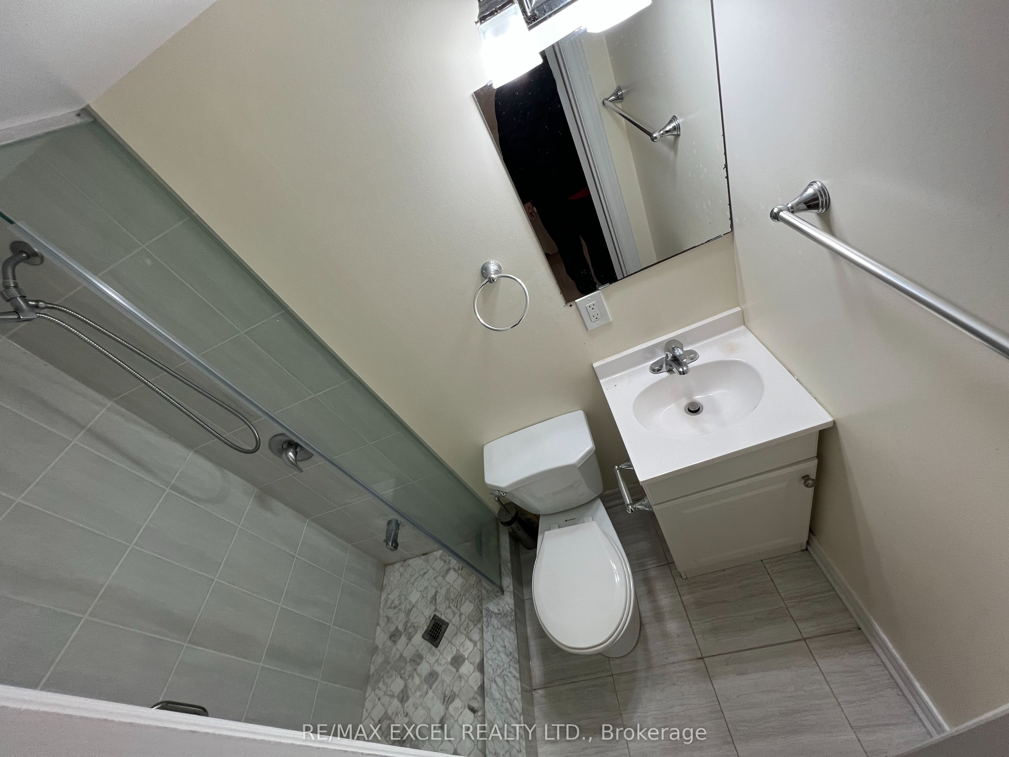 16 Boake Street Property Photo 25