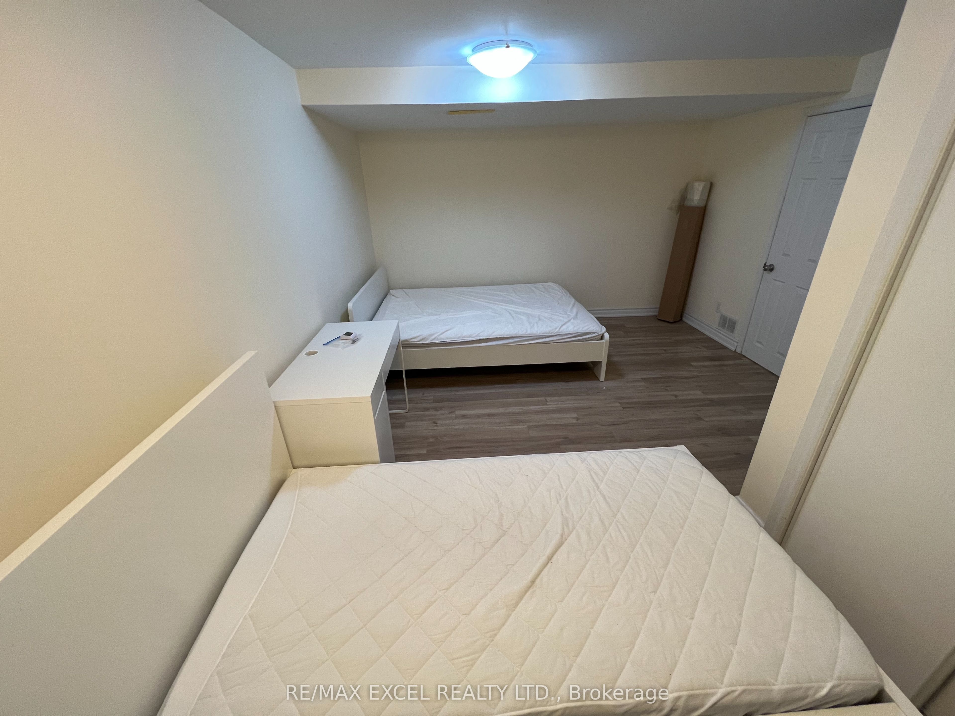 16 Boake Street Property Photo 28