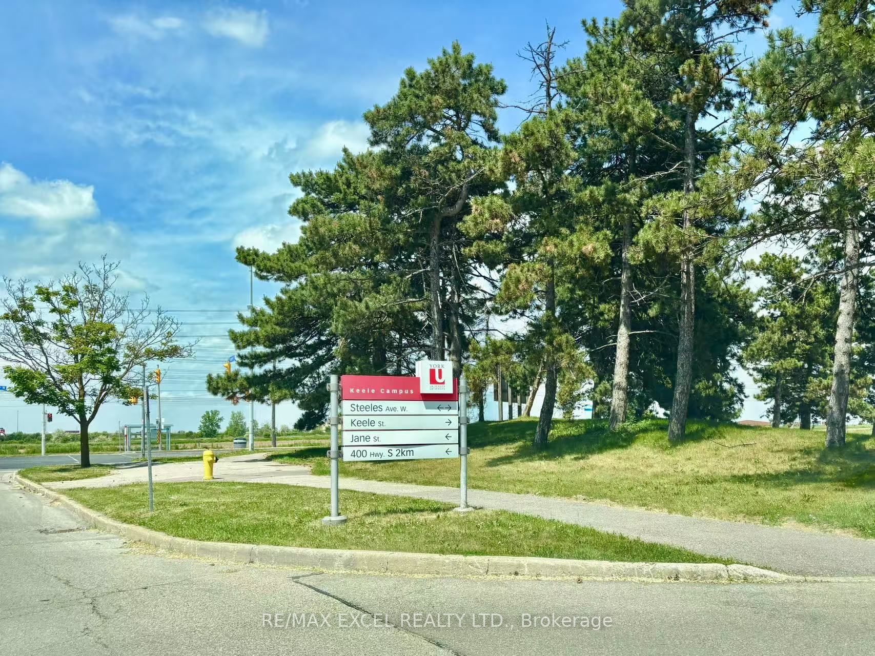 16 Boake Street Property Photo 35