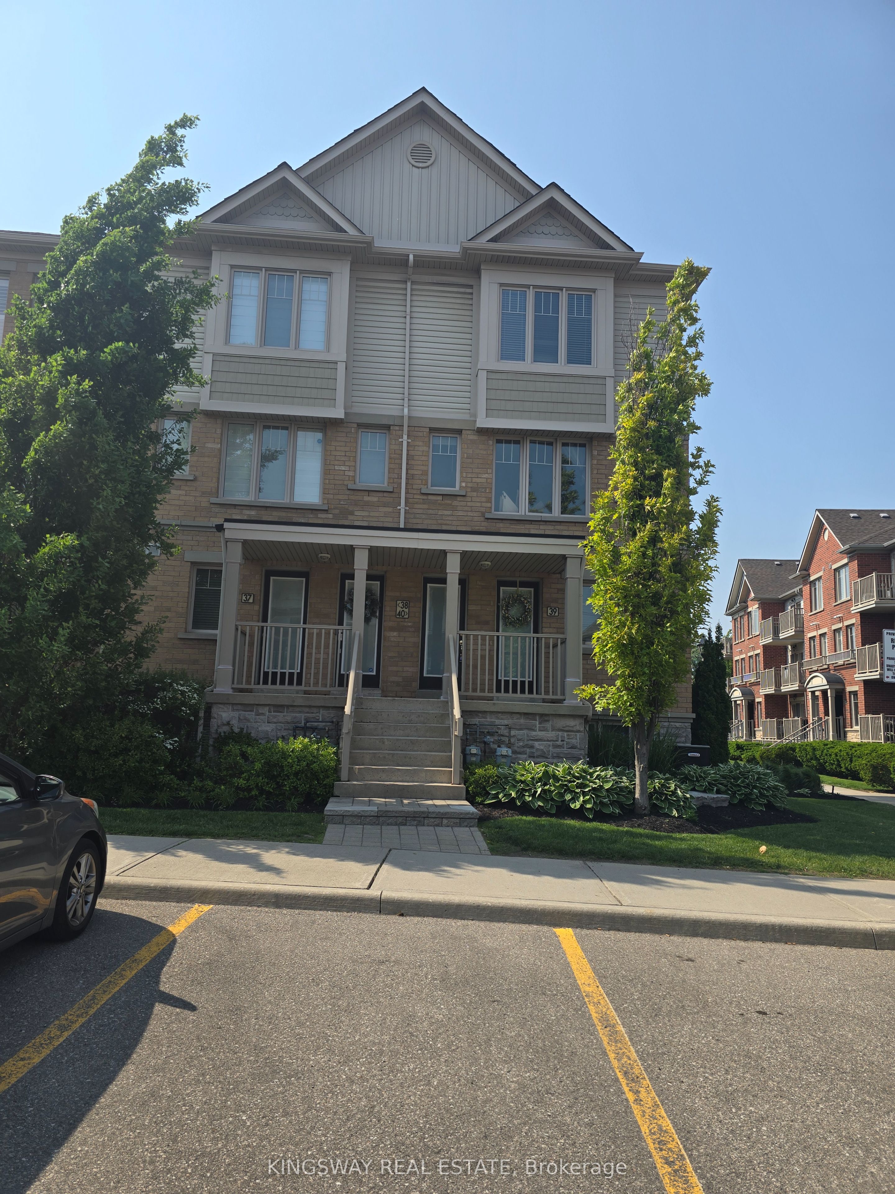 #40 - 3250 Bentley Drive Property Photo 1