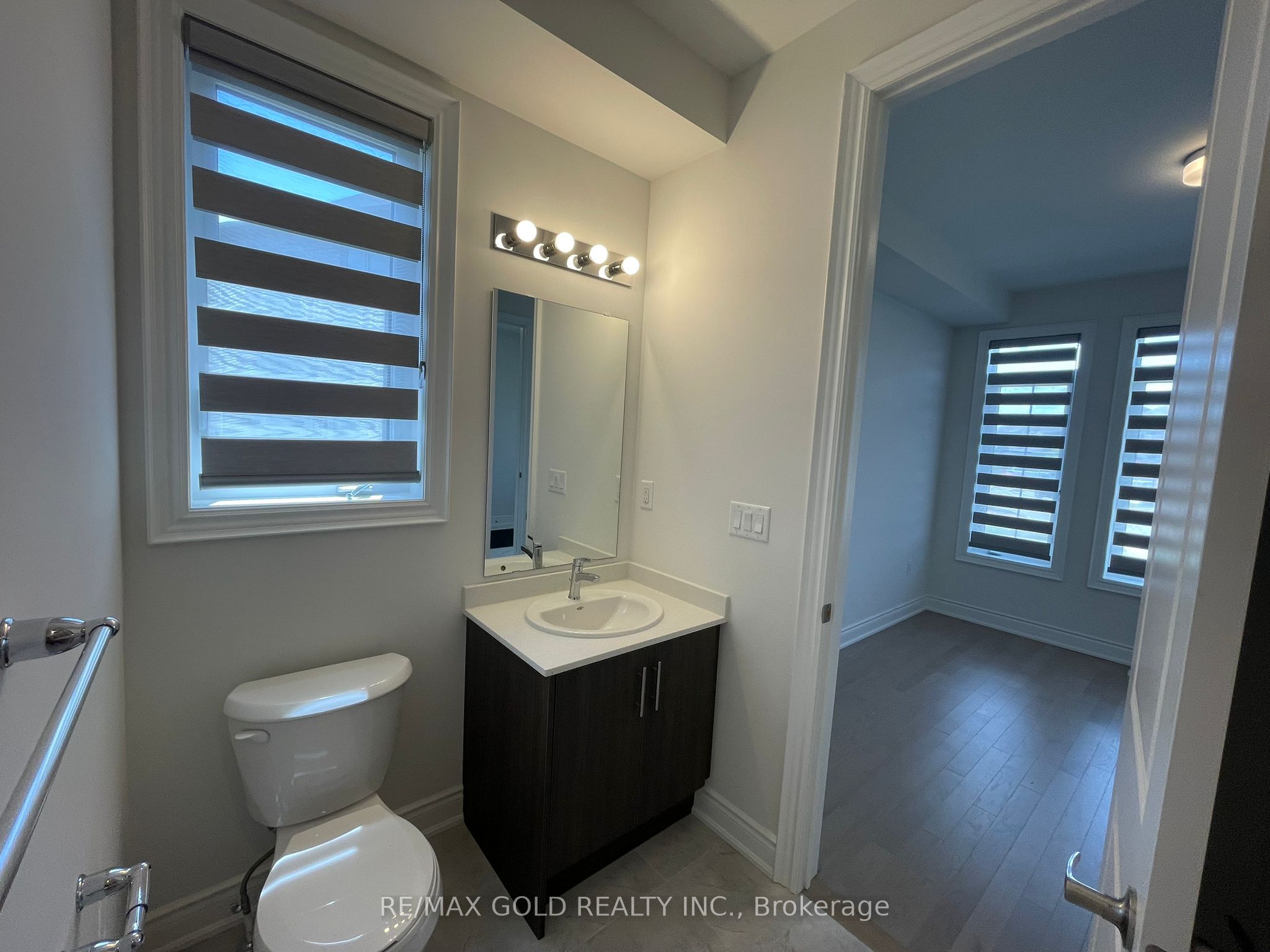 31 Dolomite Drive Property Photo 18