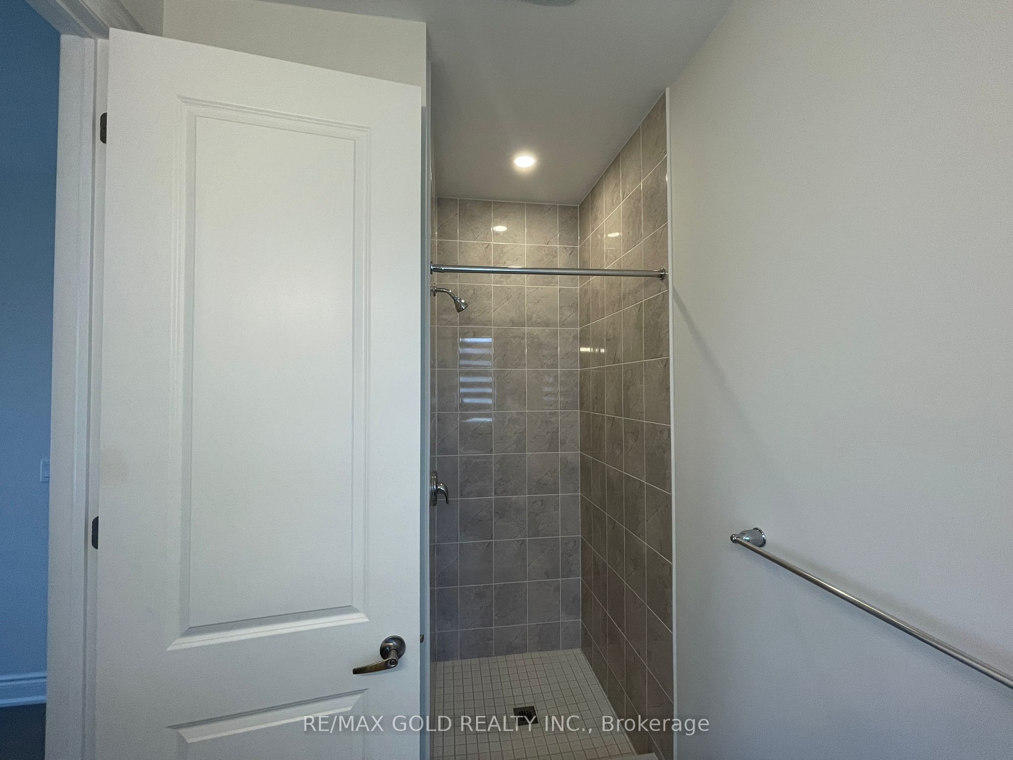 31 Dolomite Drive Property Photo 20