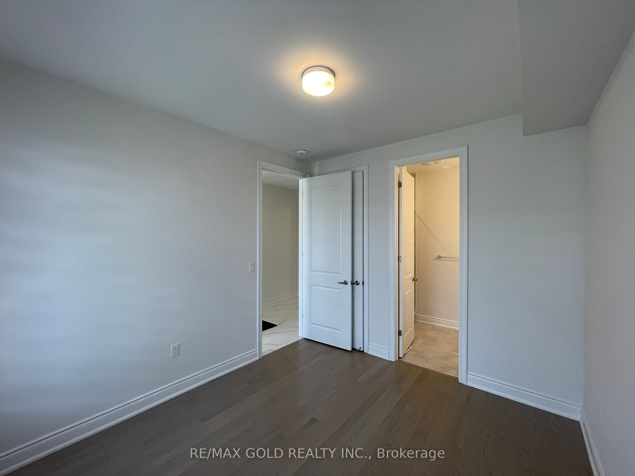 31 Dolomite Drive Property Photo 25