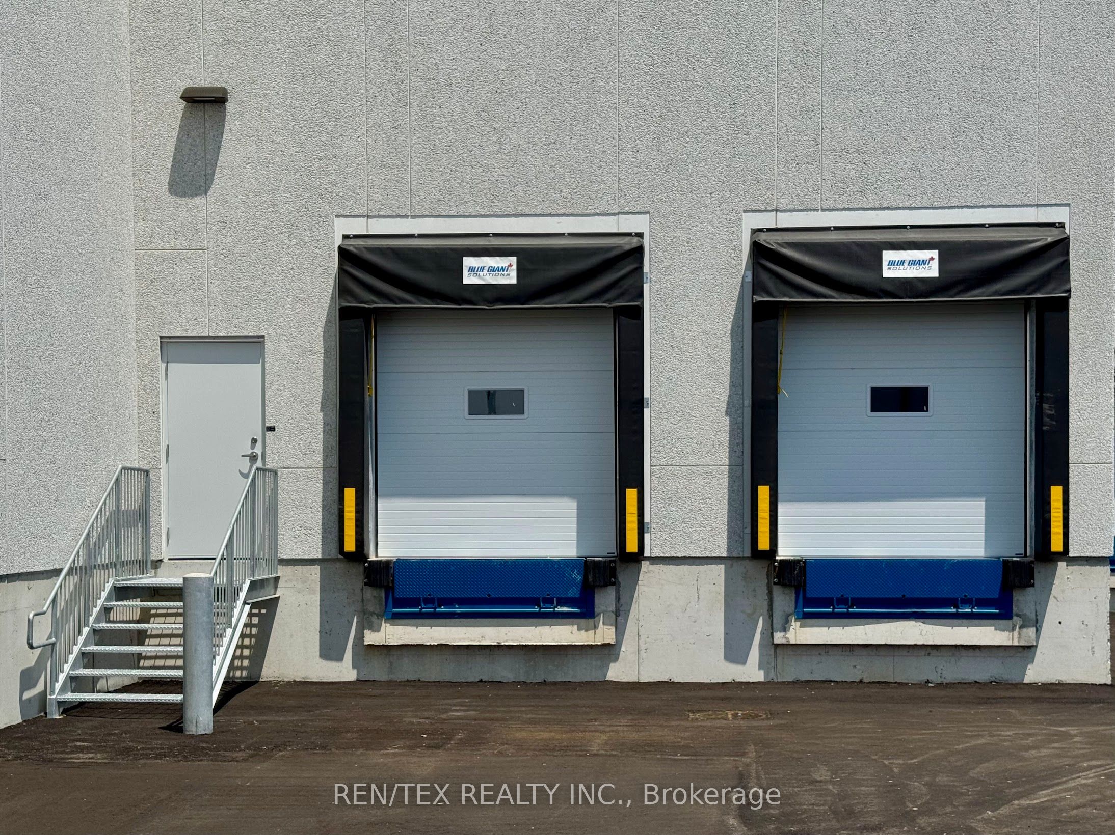 151 Steinway Boulevard B5 Property Photo 23