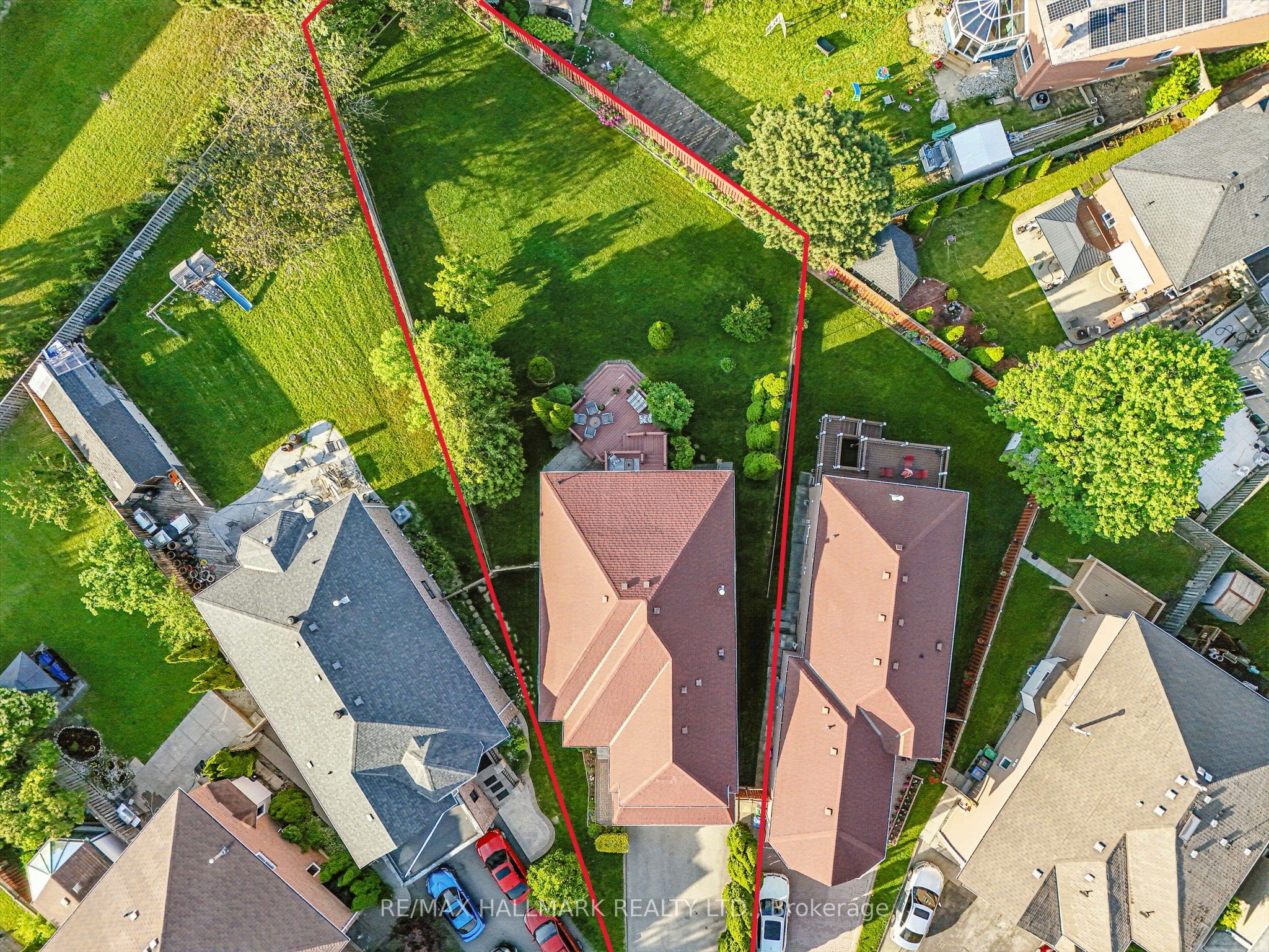 5604 Whistler Crescent Property Photo 2