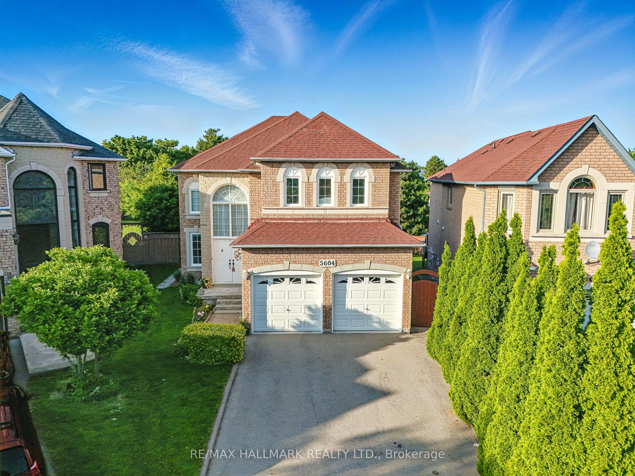 5604 Whistler Crescent Property Photo 3