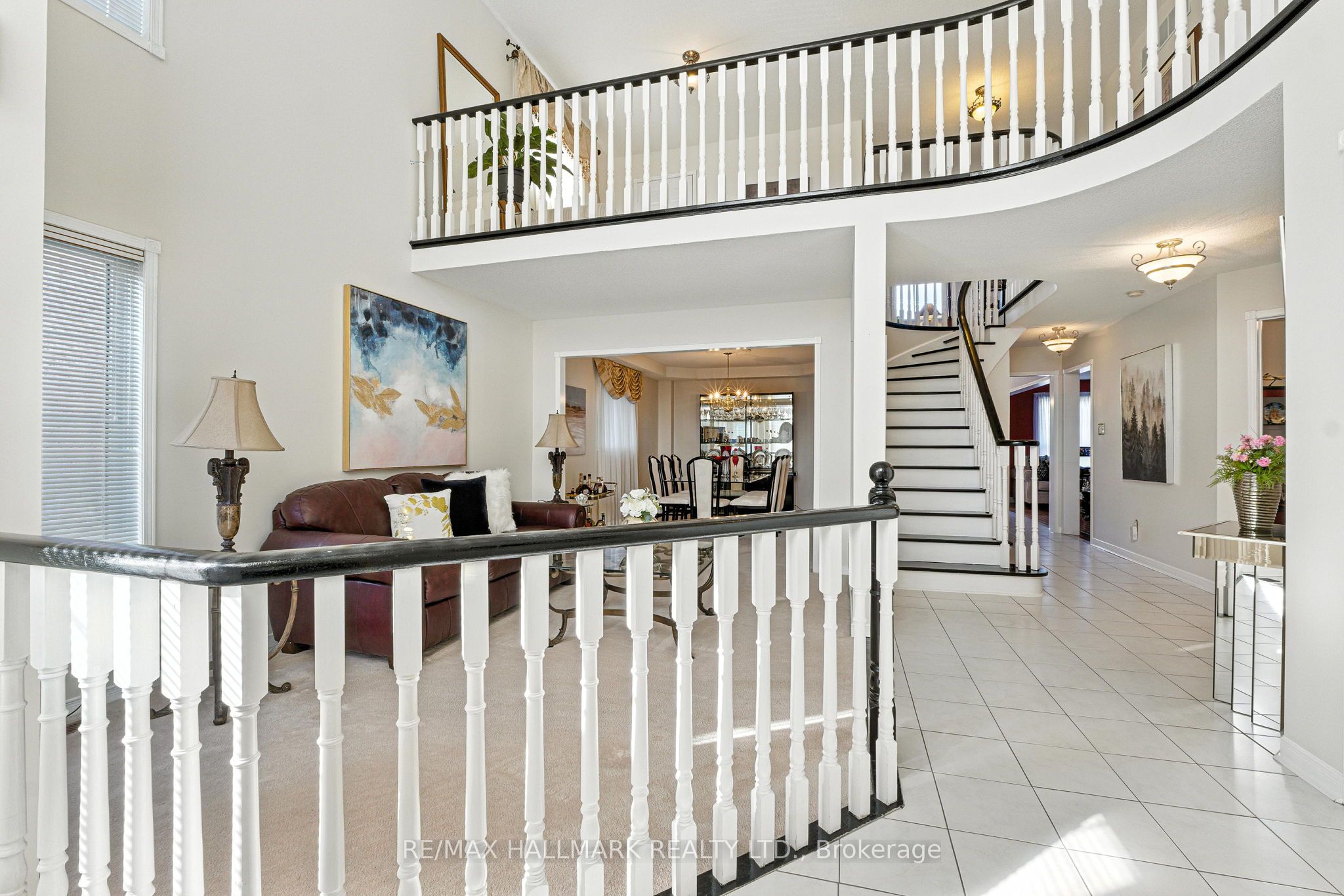 5604 Whistler Crescent Property Photo 5