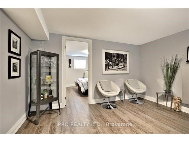 296 Third Line Bsmt Property Photo 2