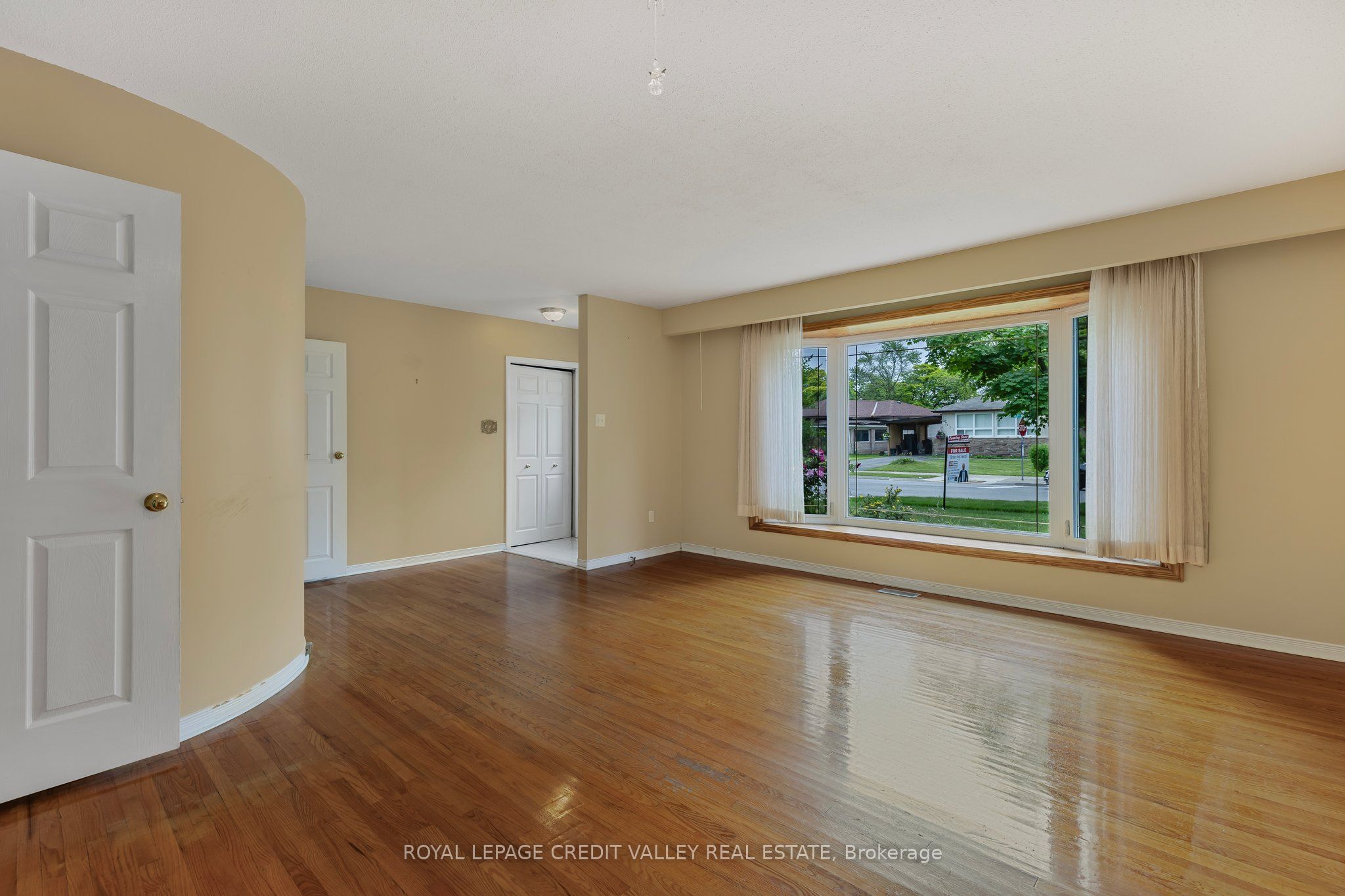 254 Bartley Bull Parkway Property Photo 9