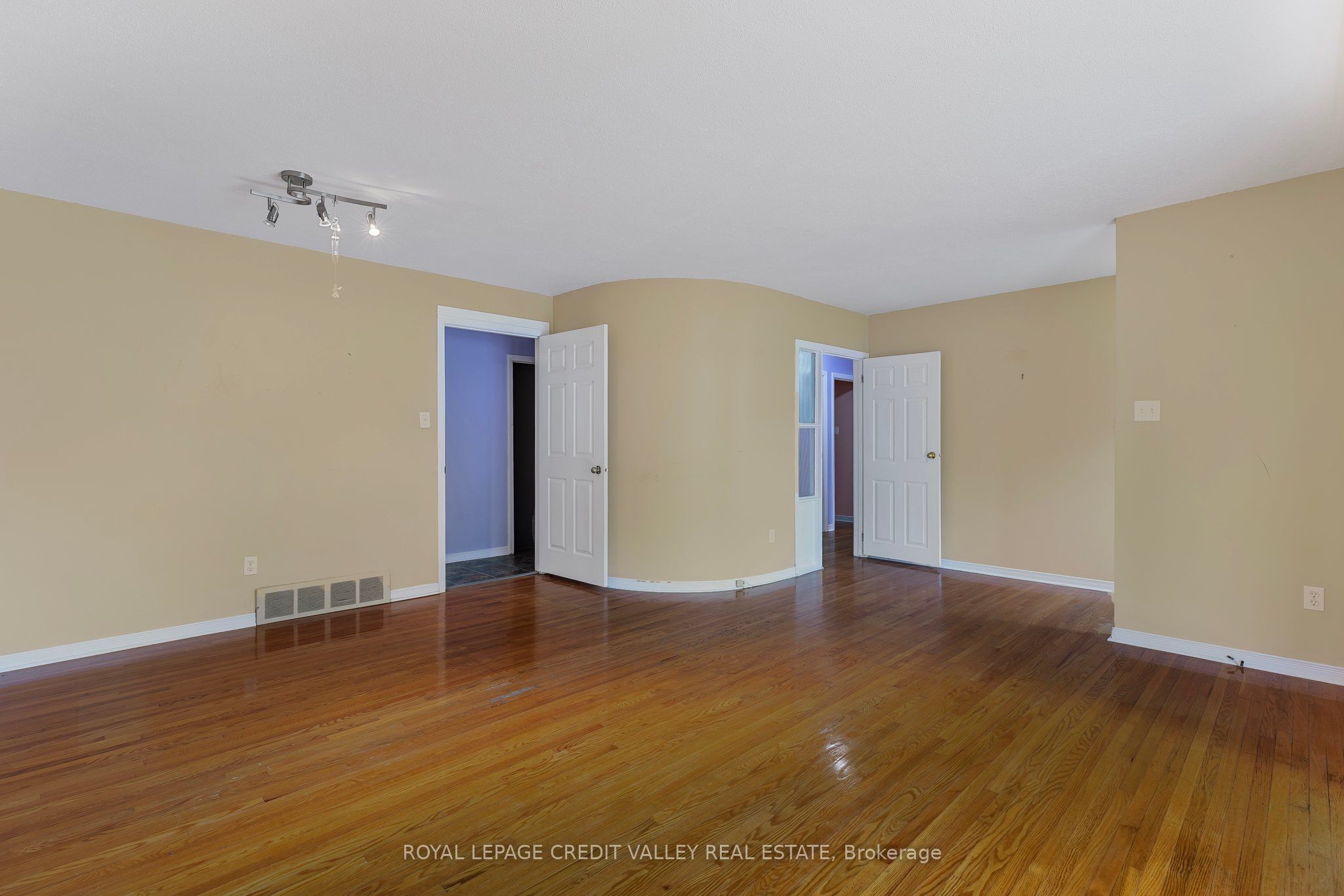 254 Bartley Bull Parkway Property Photo 11