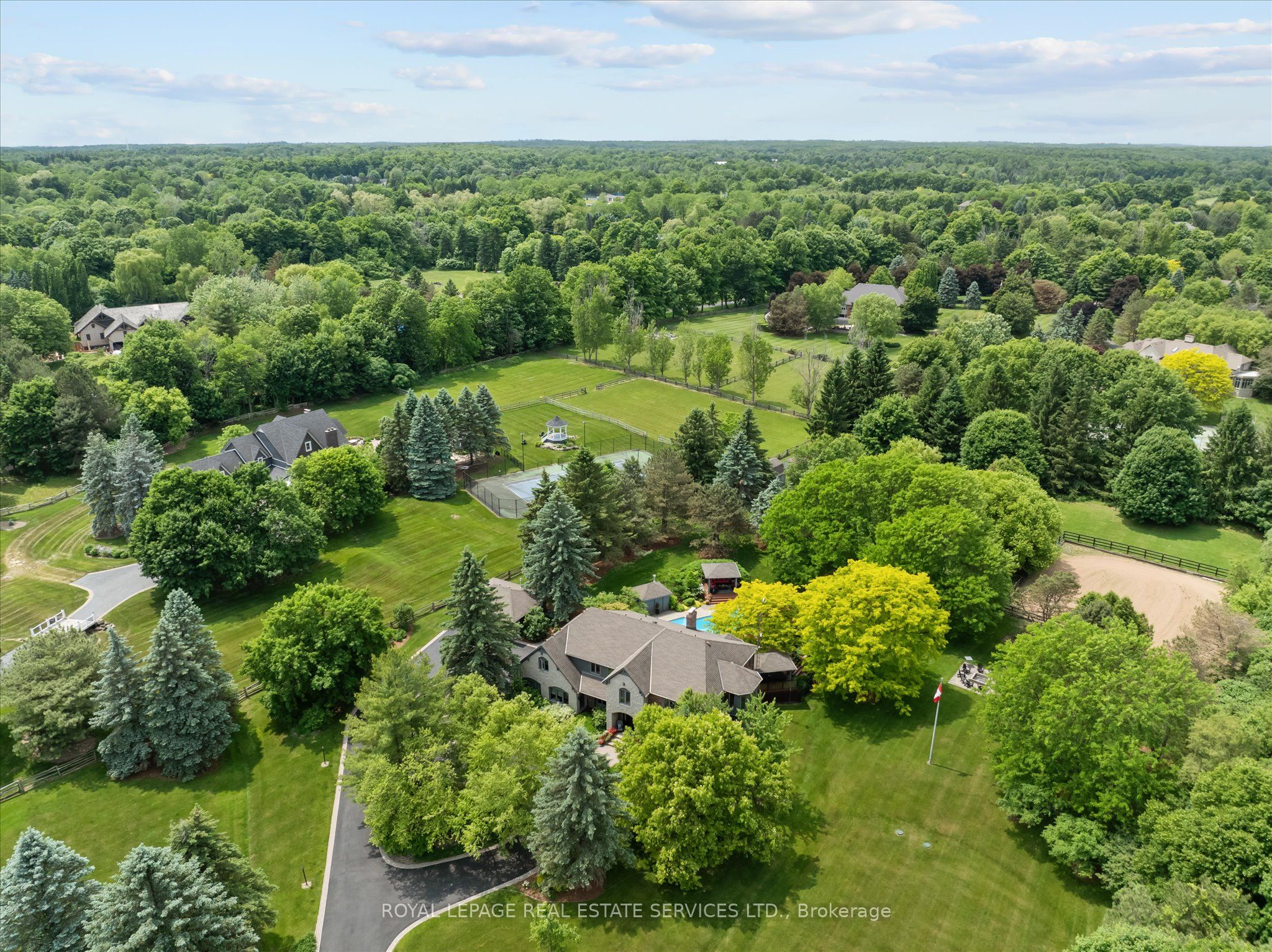 2315 8 Sideroad N/A Property Photo 1