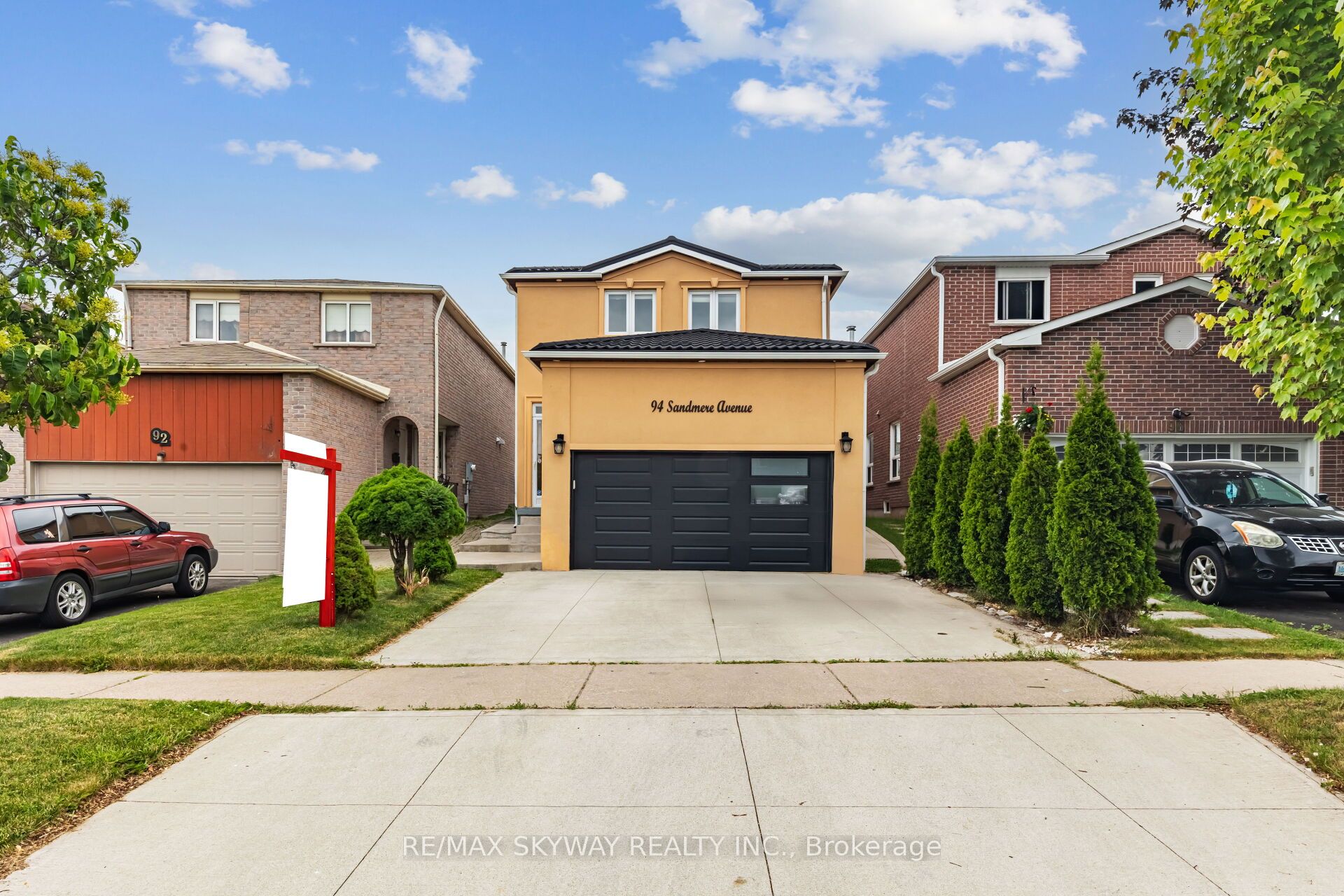 94 Sandmere Ave Property Photo 1