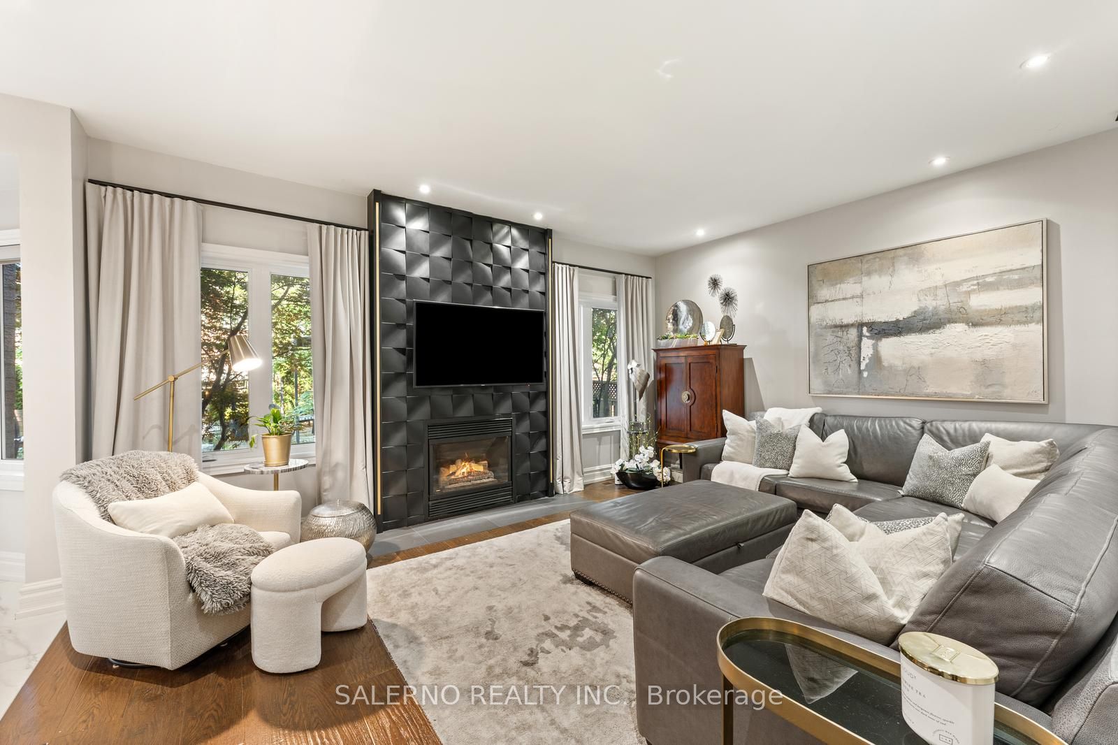 5235 Forestwalk Circle Property Photo 12