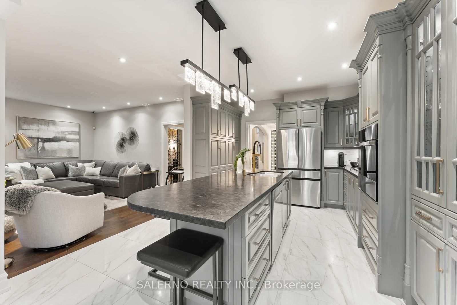 5235 Forestwalk Circle Property Photo 17
