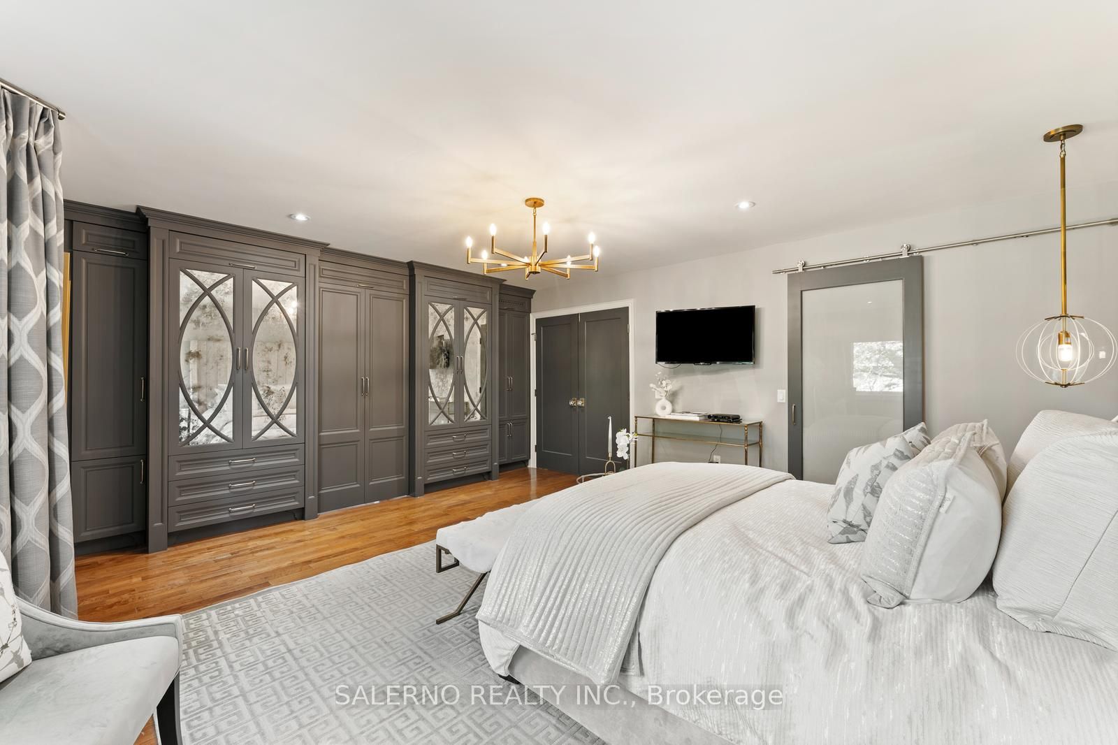 5235 Forestwalk Circle Property Photo 23