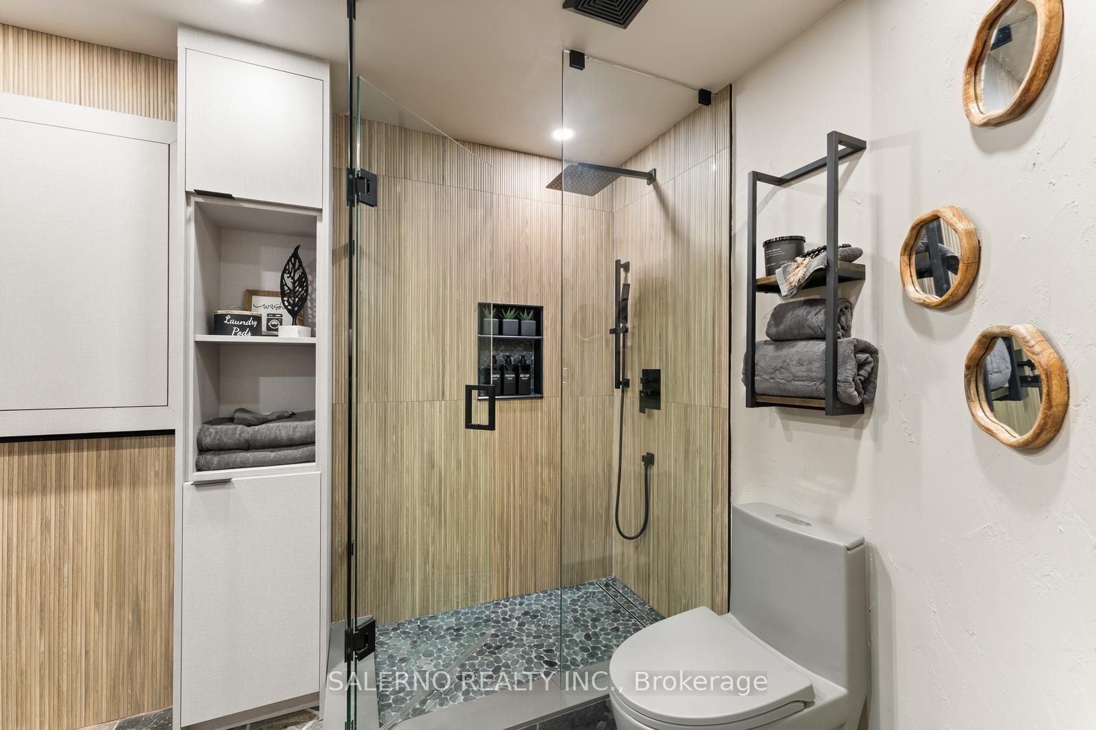 5235 Forestwalk Circle Property Photo 44