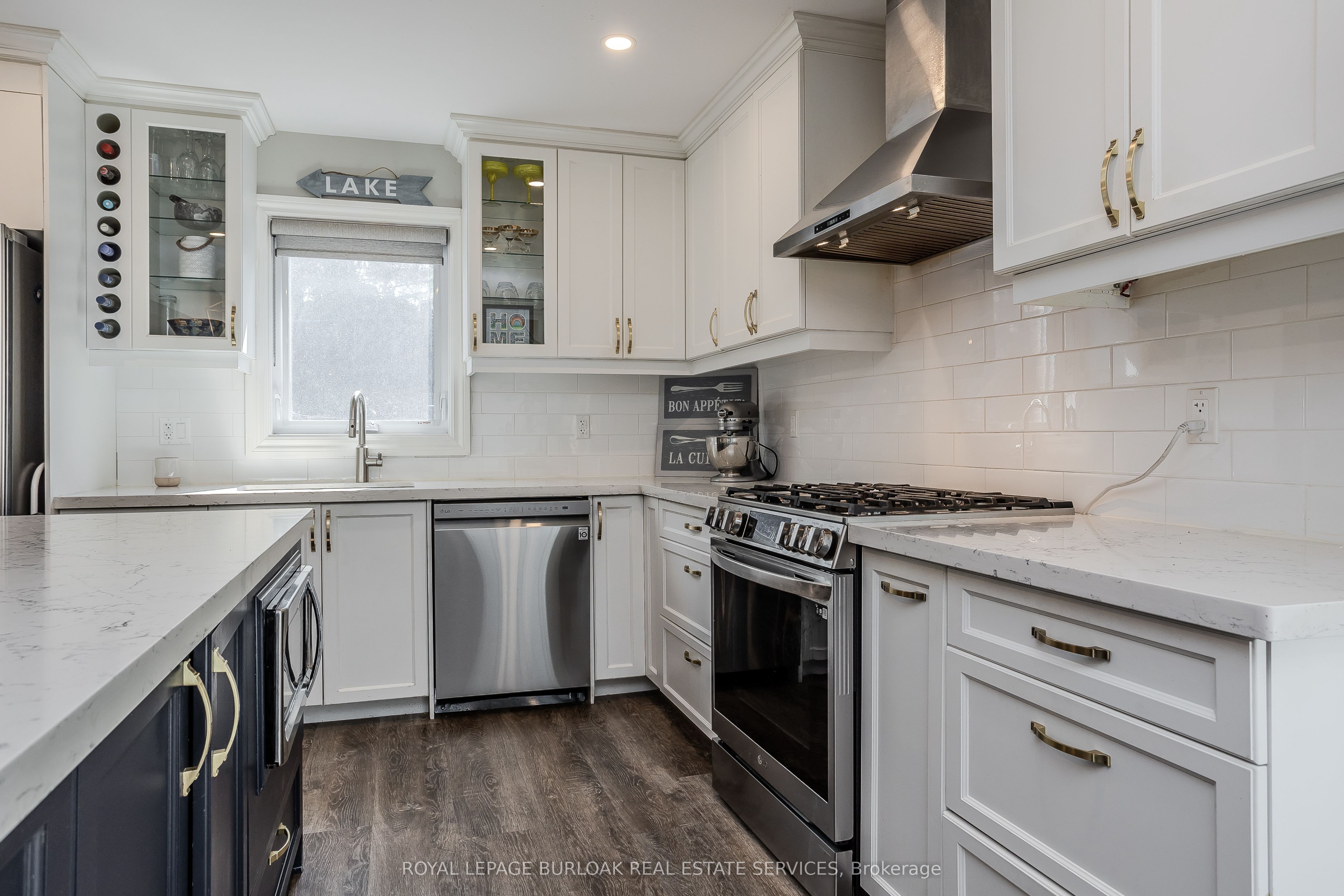 656 Andrea Court Property Photo 12