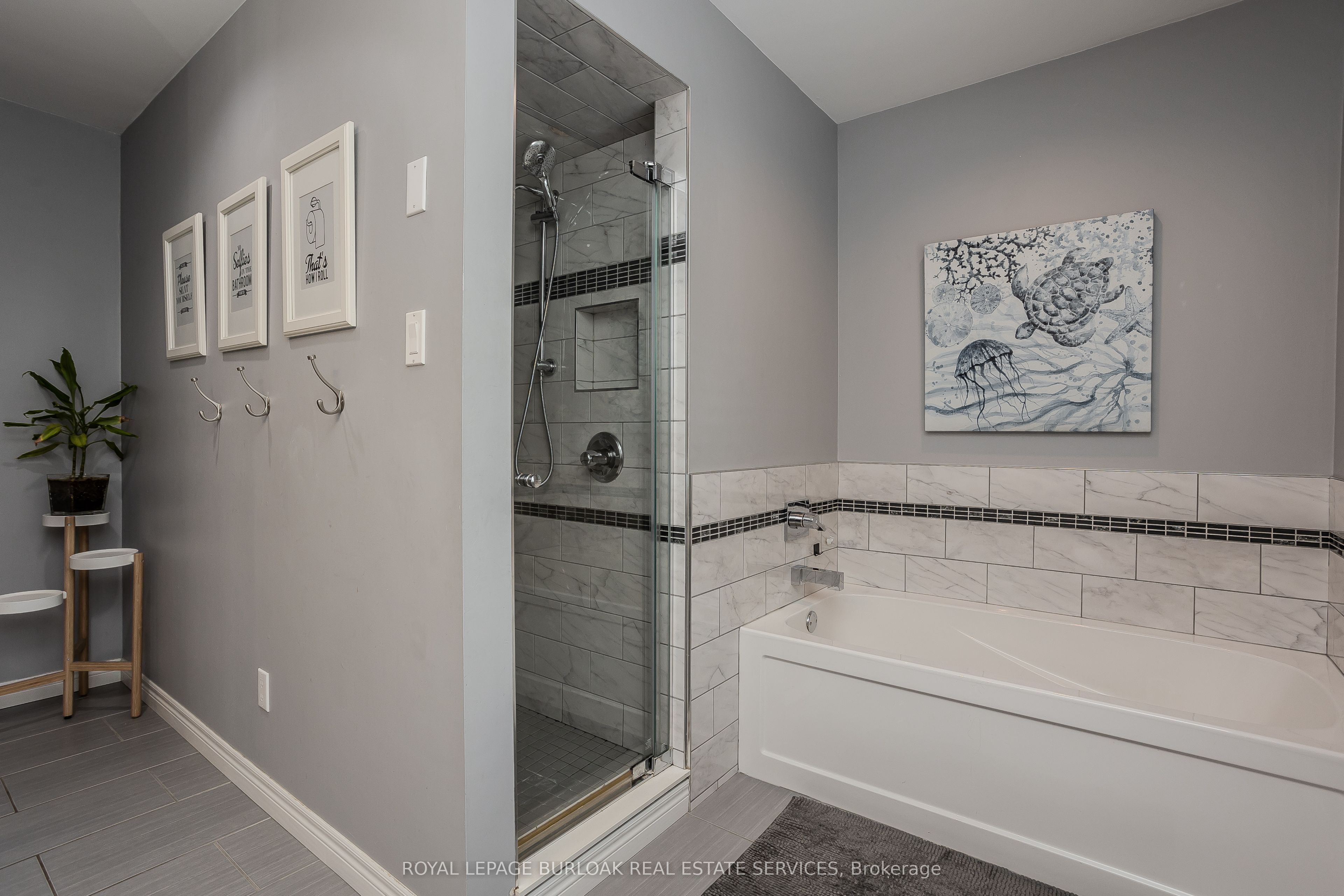 656 Andrea Court Property Photo 26