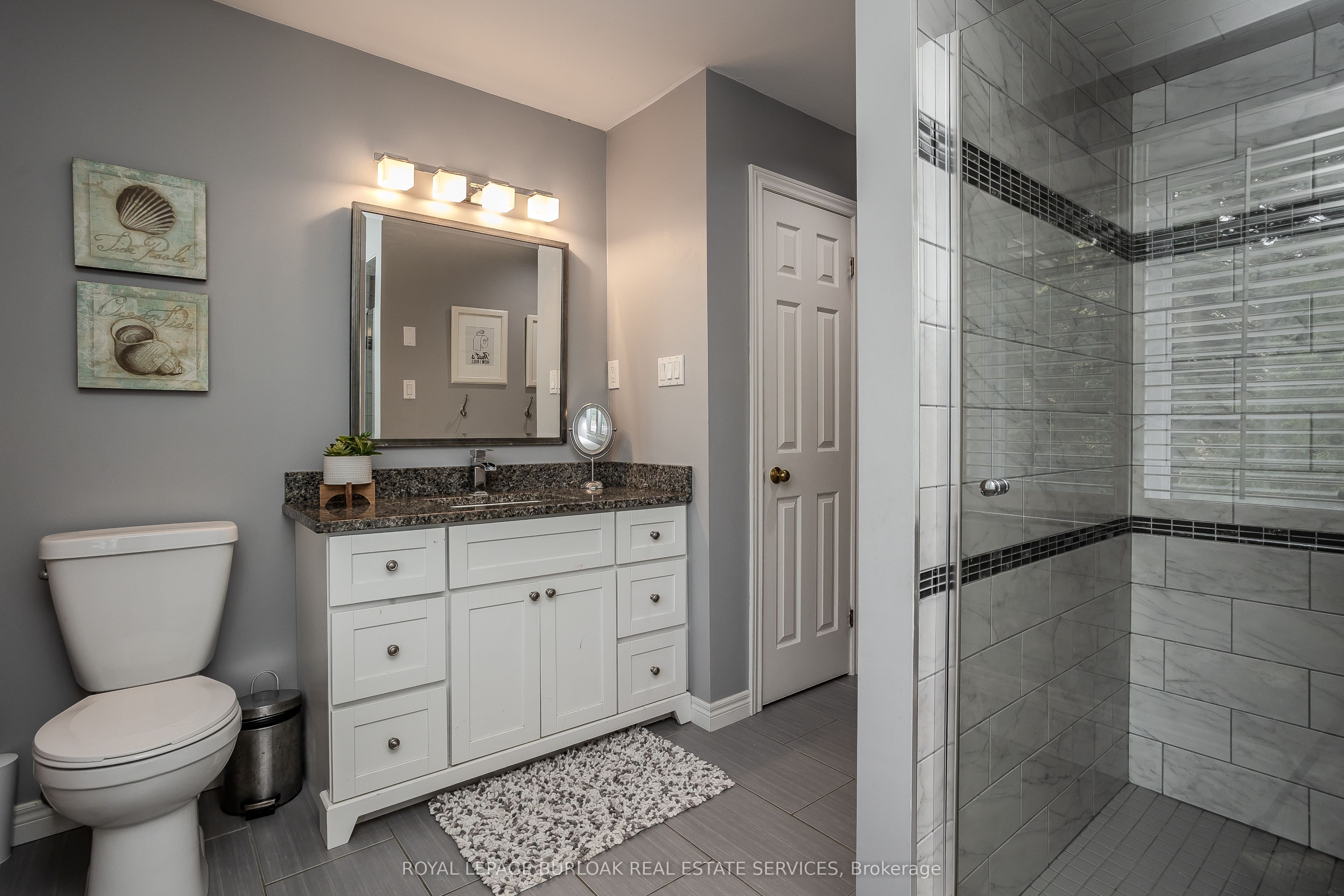656 Andrea Court Property Photo 27