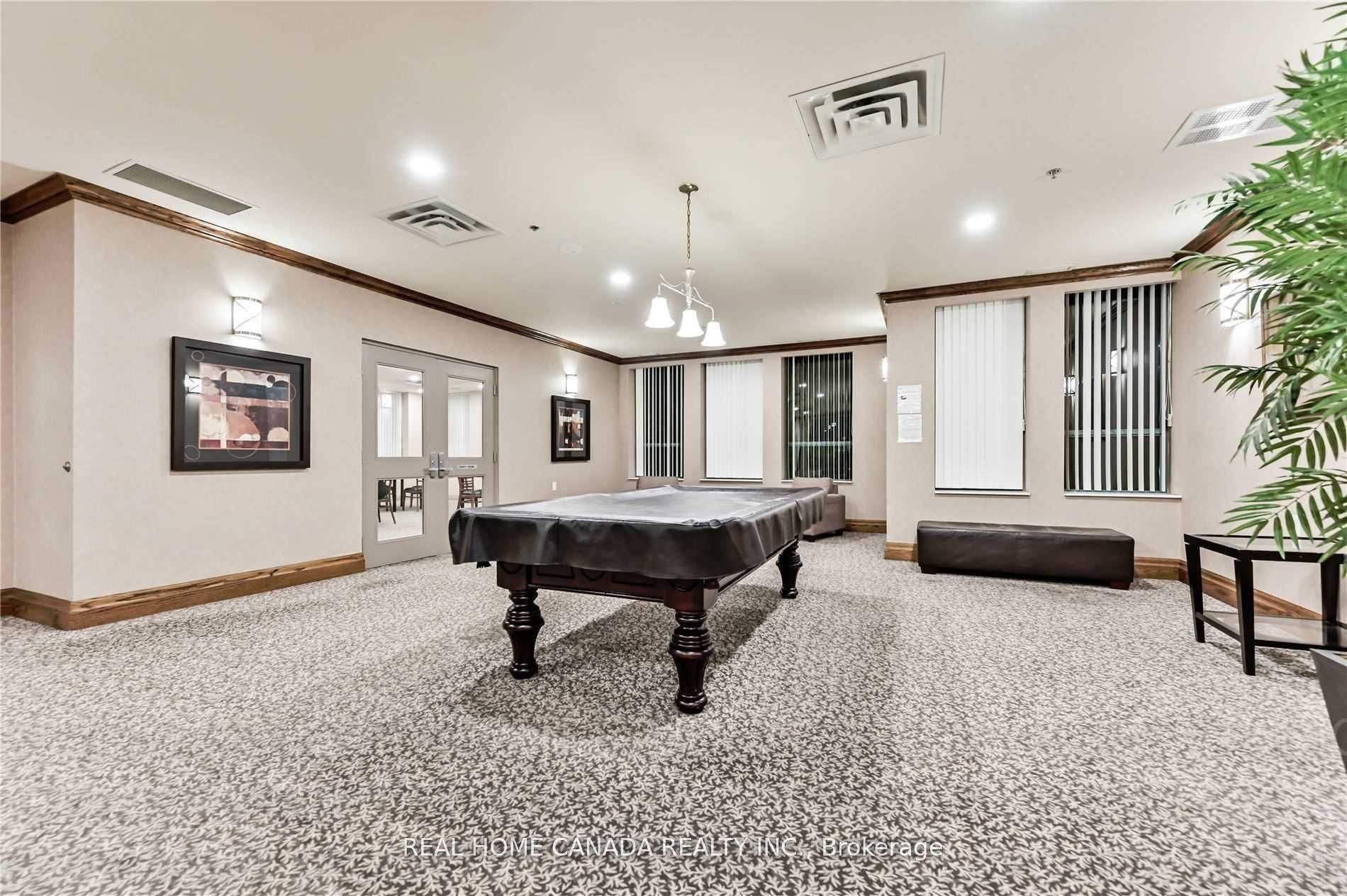 #1411 - 4879 Kimbermount Avenue Property Photo 9
