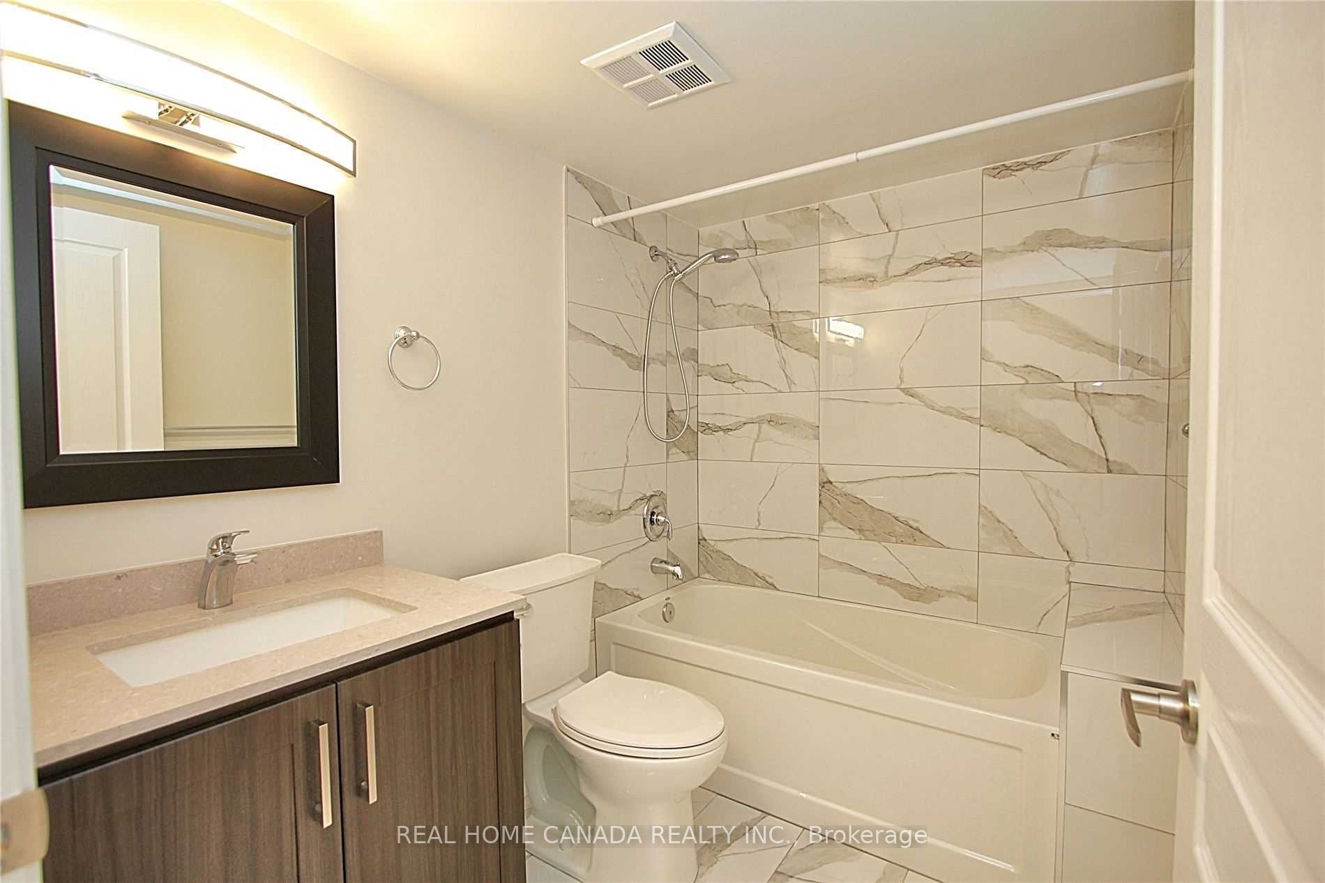 #1411 - 4879 Kimbermount Avenue Property Photo 16