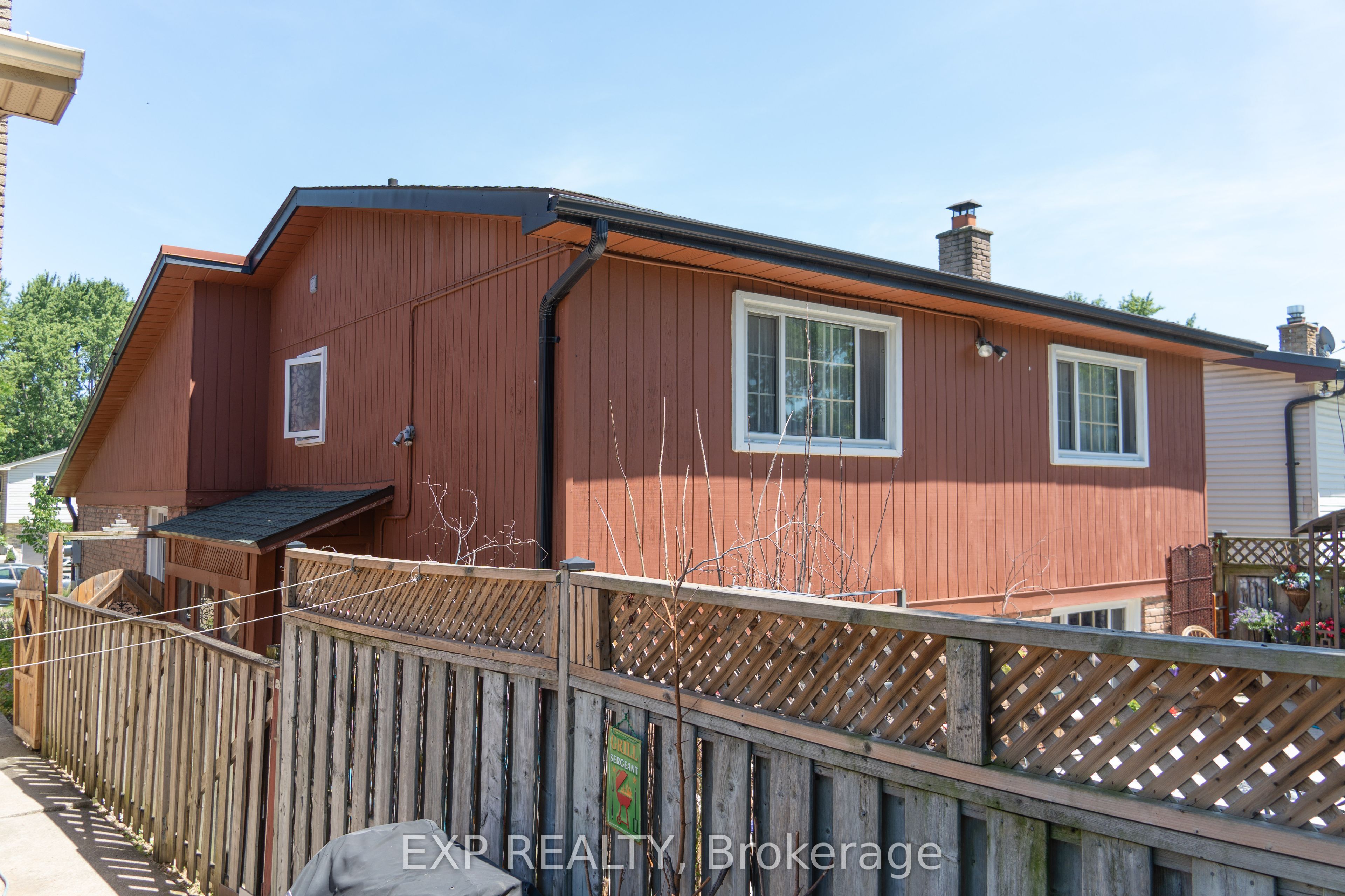 6330 Lorca Crescent Property Photo 4