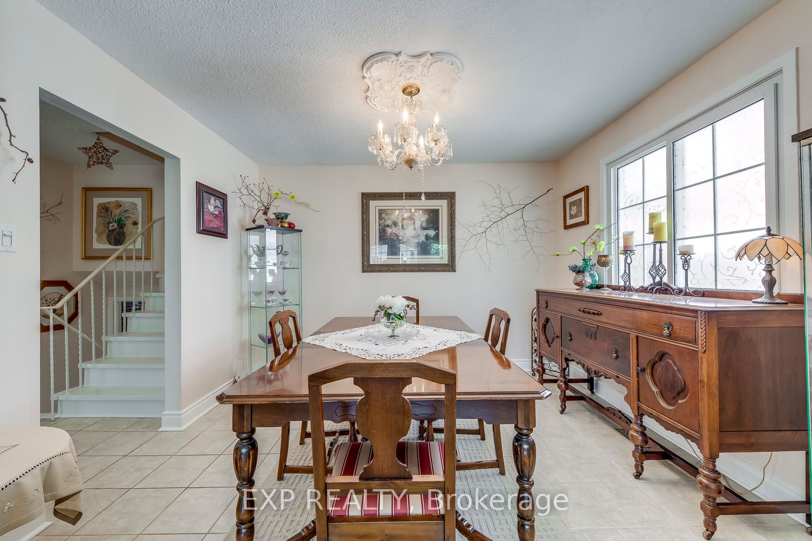 6330 Lorca Crescent Property Photo 12