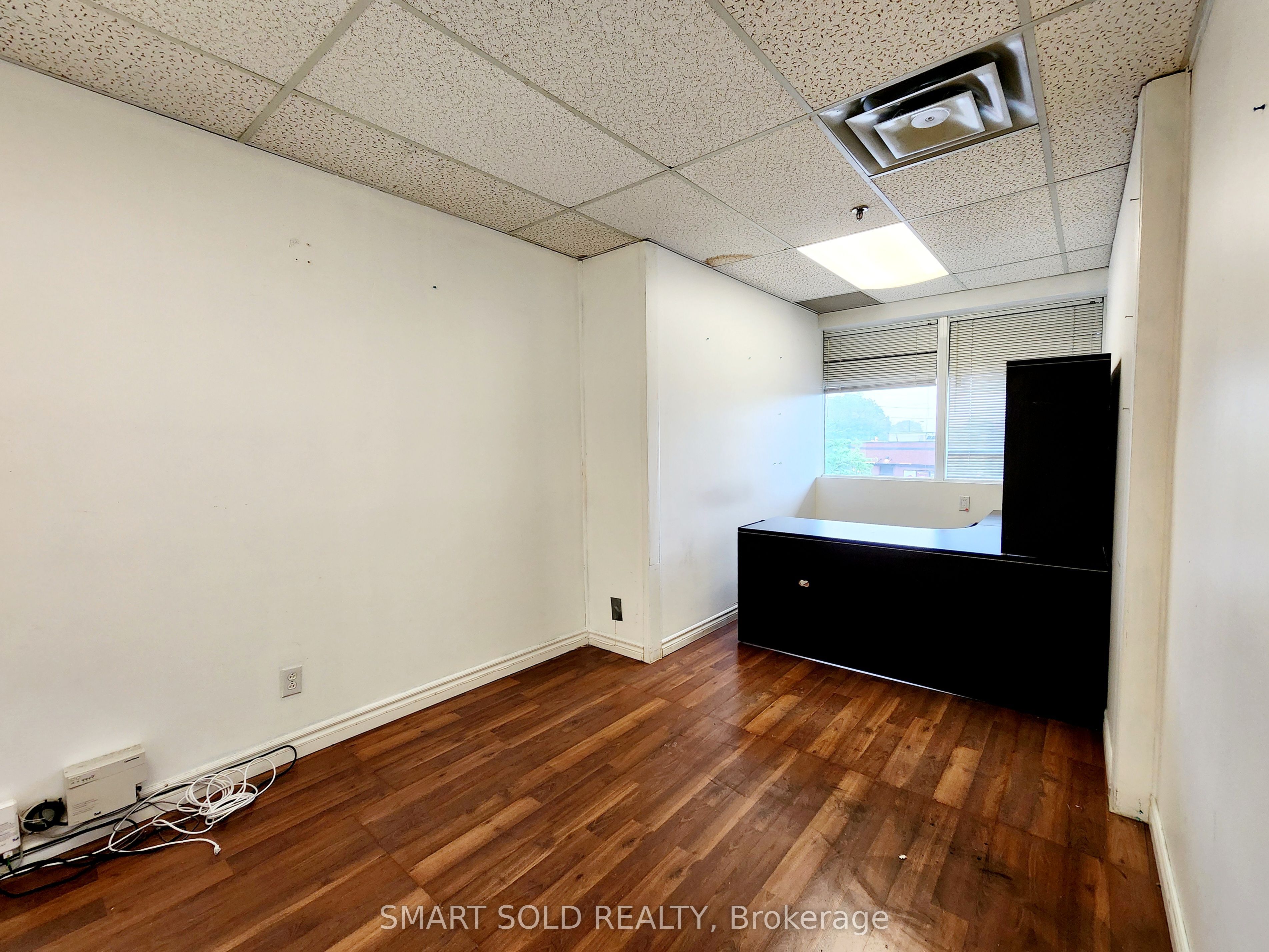 2428 Islington Avenue 201b Property Photo 1