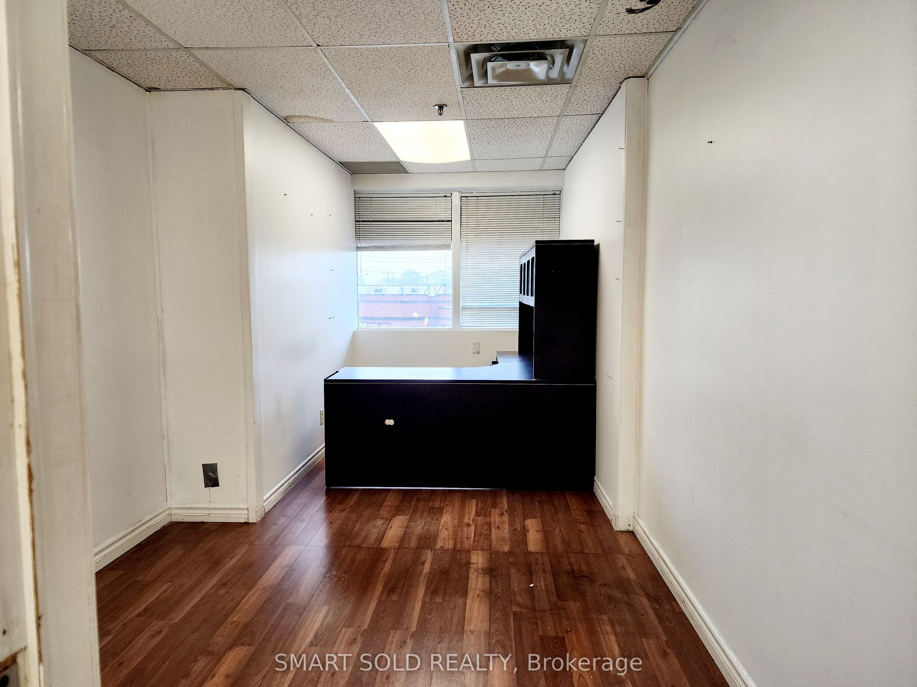 2428 Islington Avenue 201b Property Photo 4