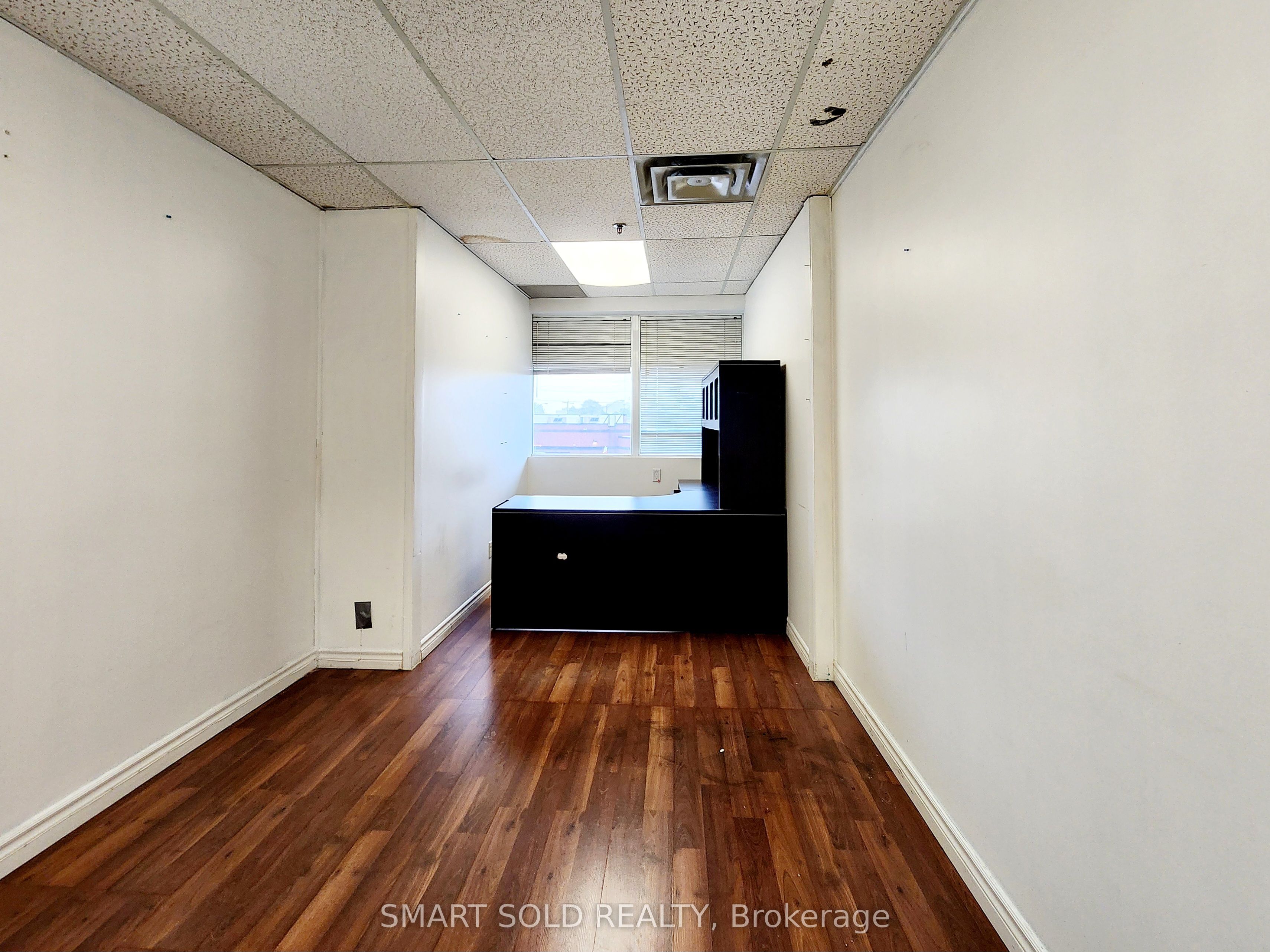 2428 Islington Avenue 201b Property Photo 5