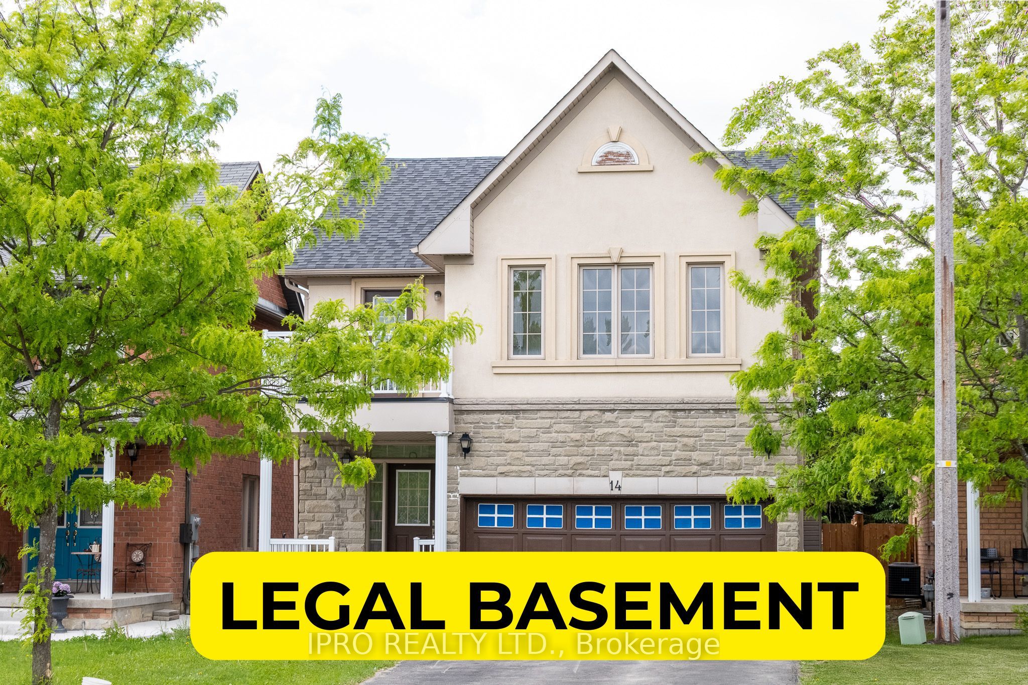 14 Vanwood Cres Property Photo 1
