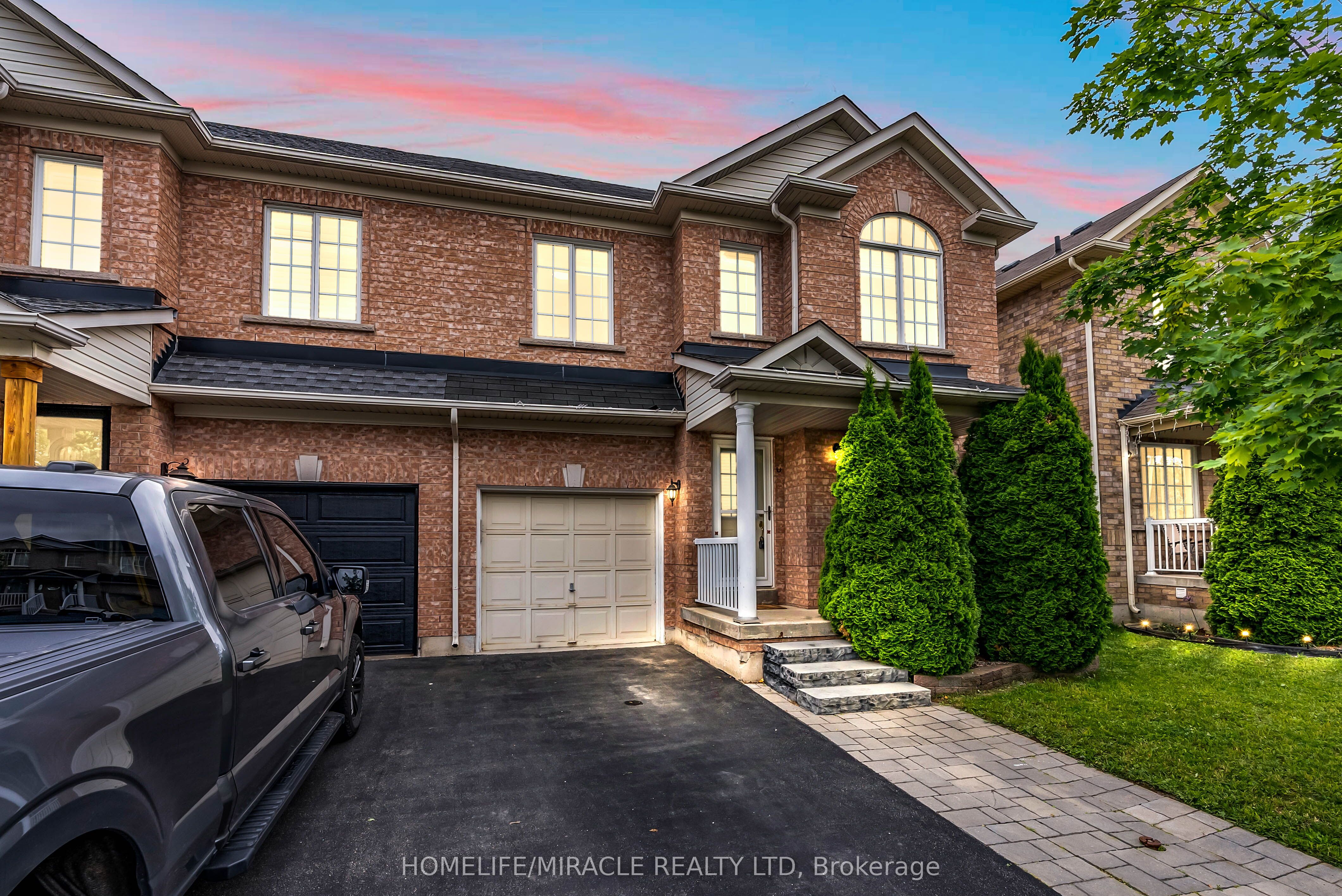 14 Olivett Ln Property Photo 1
