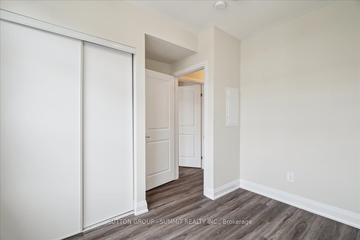 1593 Rose Way 105 Property Photo 26