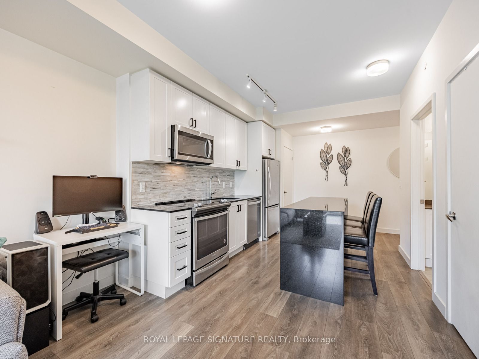 #308 - 210 Sabina Drive Property Photo 12