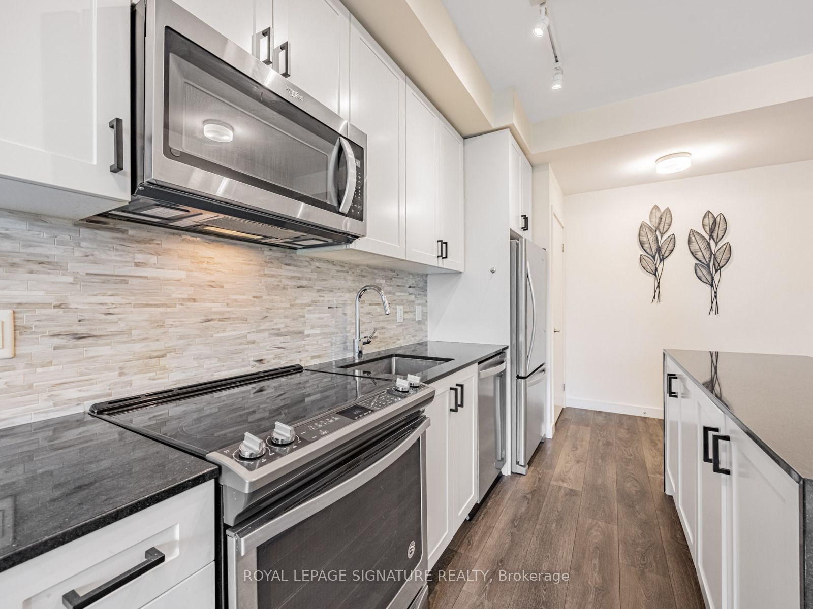 #308 - 210 Sabina Drive Property Photo 14