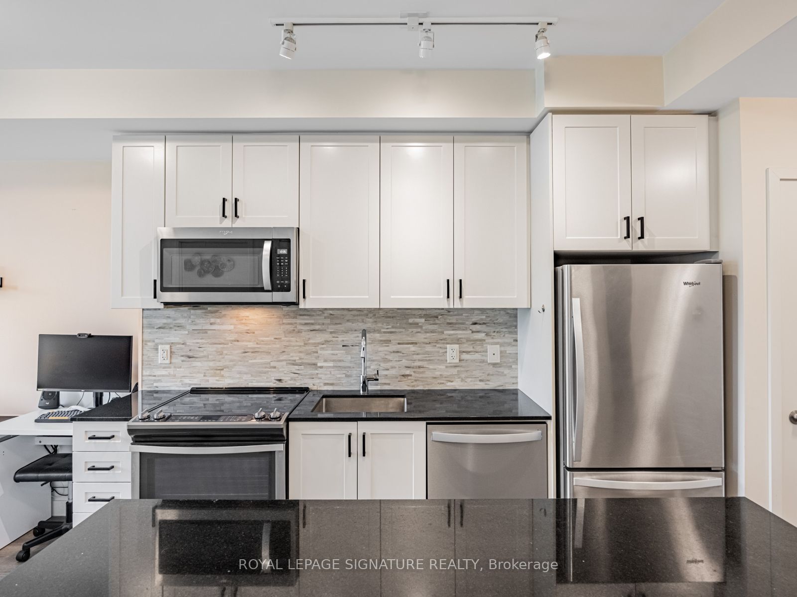 #308 - 210 Sabina Drive Property Photo 15