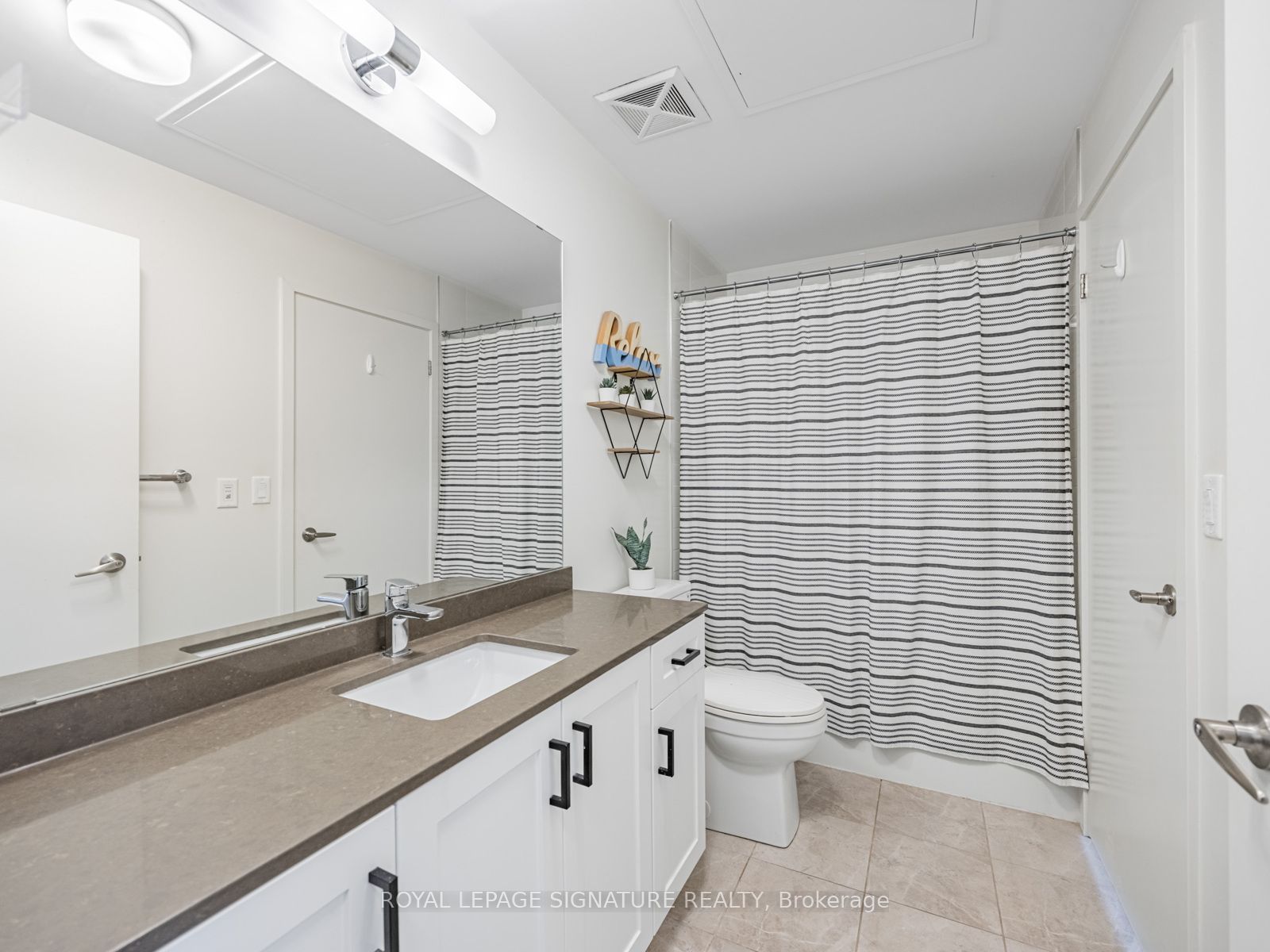 #308 - 210 Sabina Drive Property Photo 19