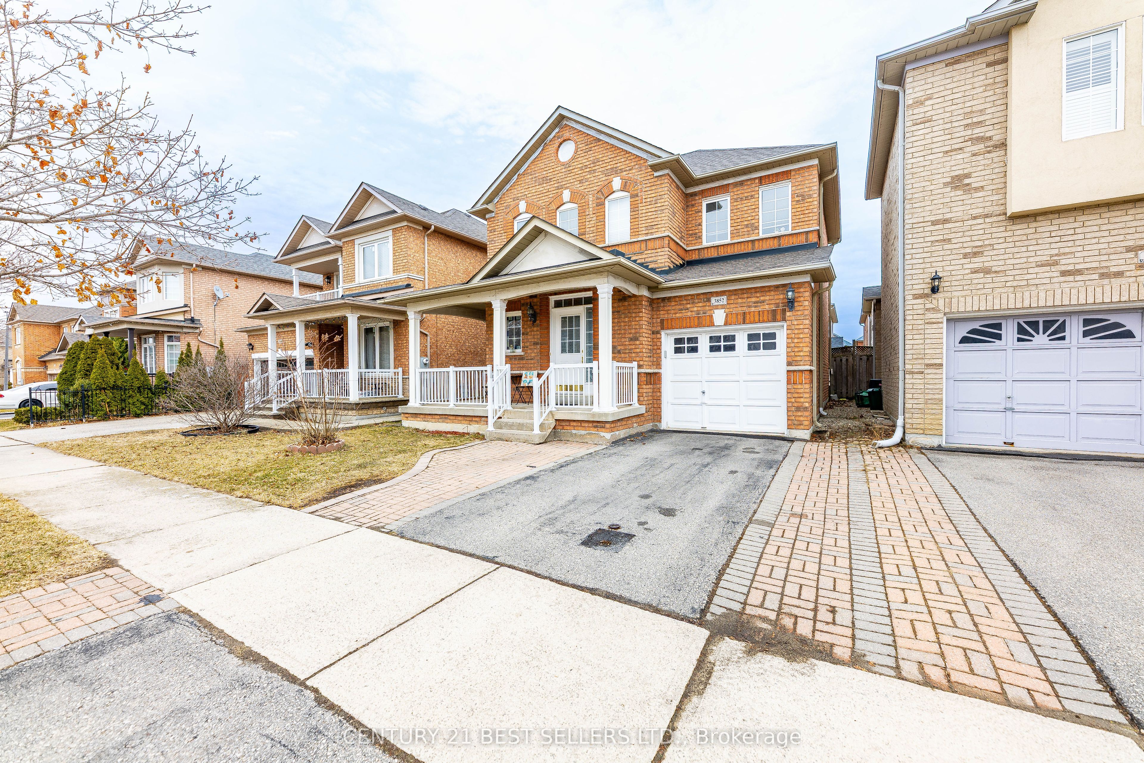 3852 Oland Drive Property Photo 1